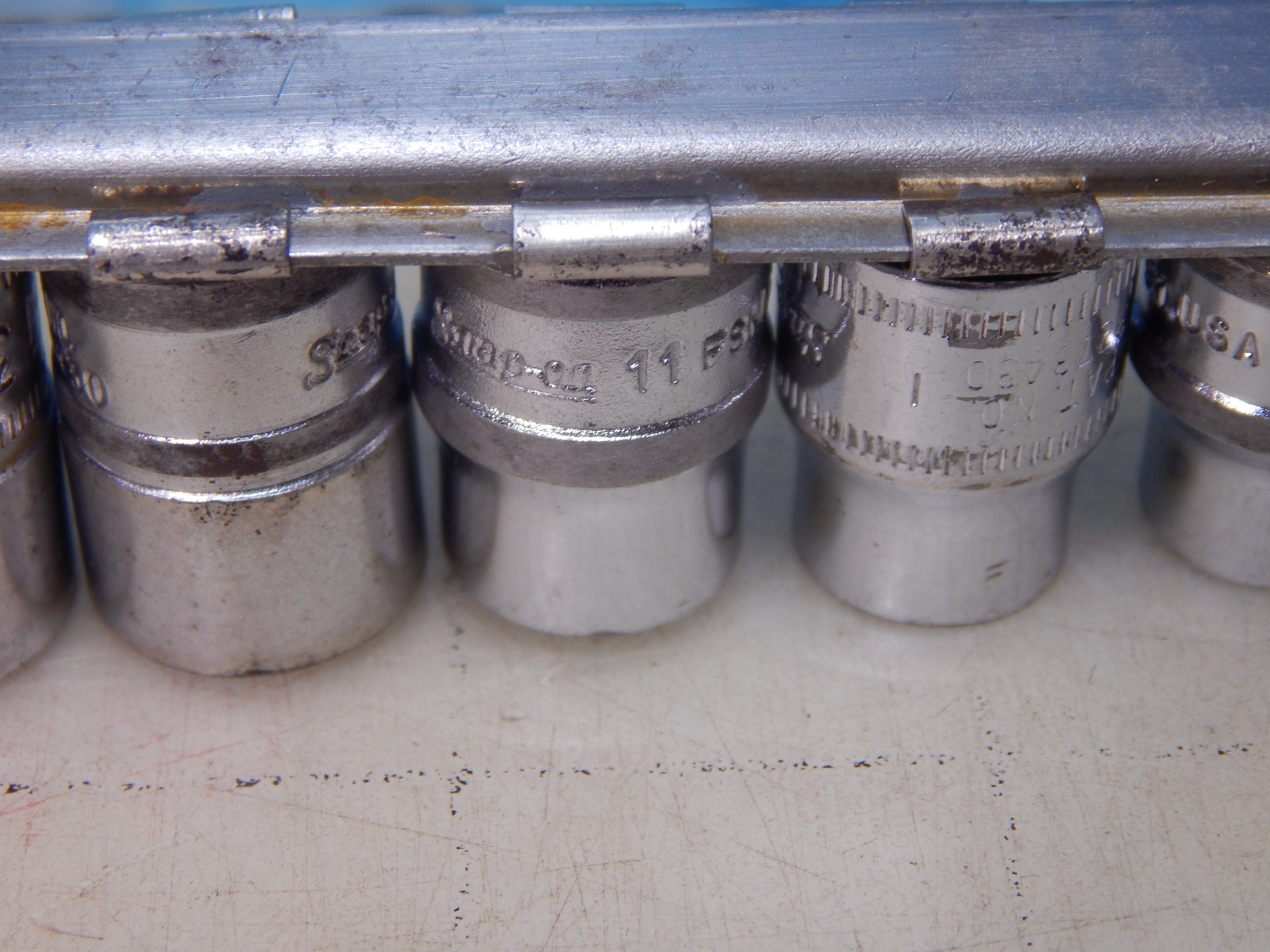 Snapon socket set 3/8″ dr. FSM series, Metric 6 point W/ A269 Rail, 6-14, 16-18