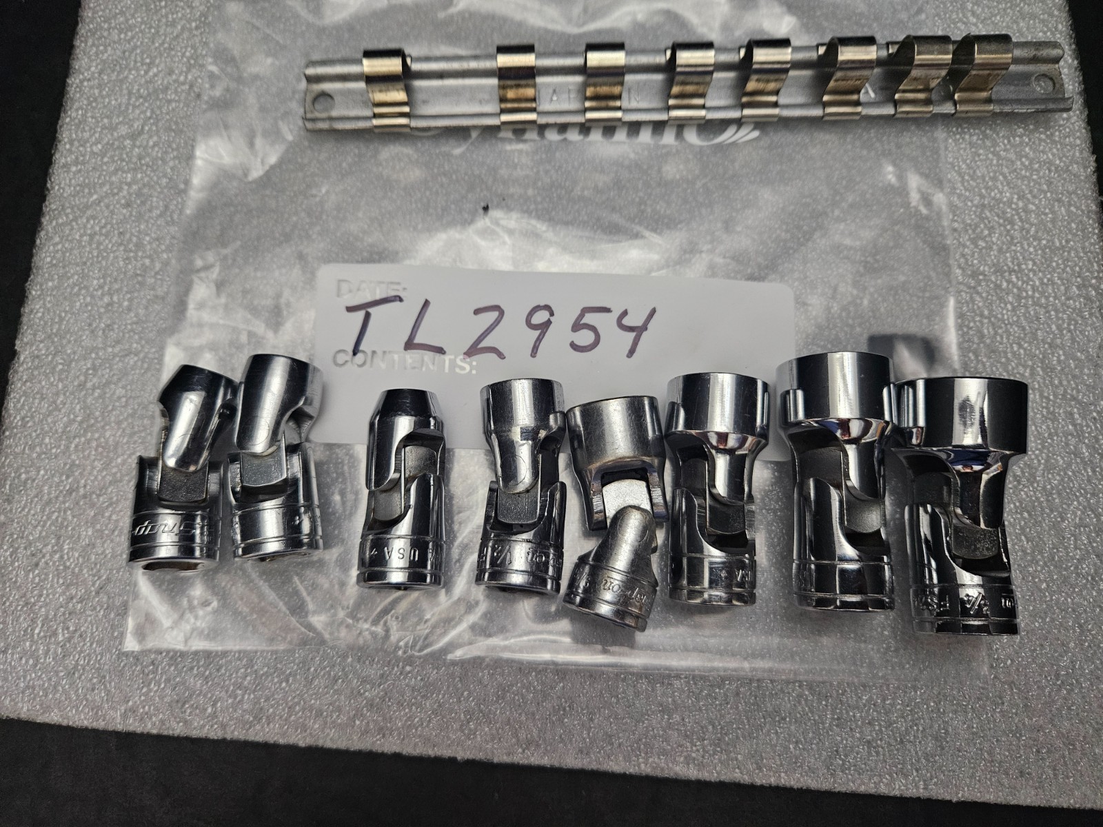 SNAP ON #FS SERIES 8 PC SAE 6 PT 3/8″ DRIVE 5/16″-3/4″SWIVEL HEAD SOCKET SET