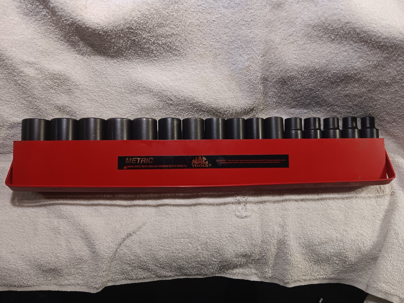 Mac Tools 16 Pc. ¹½» Drive, 6 Point Deep Impact Socket Set With Tray