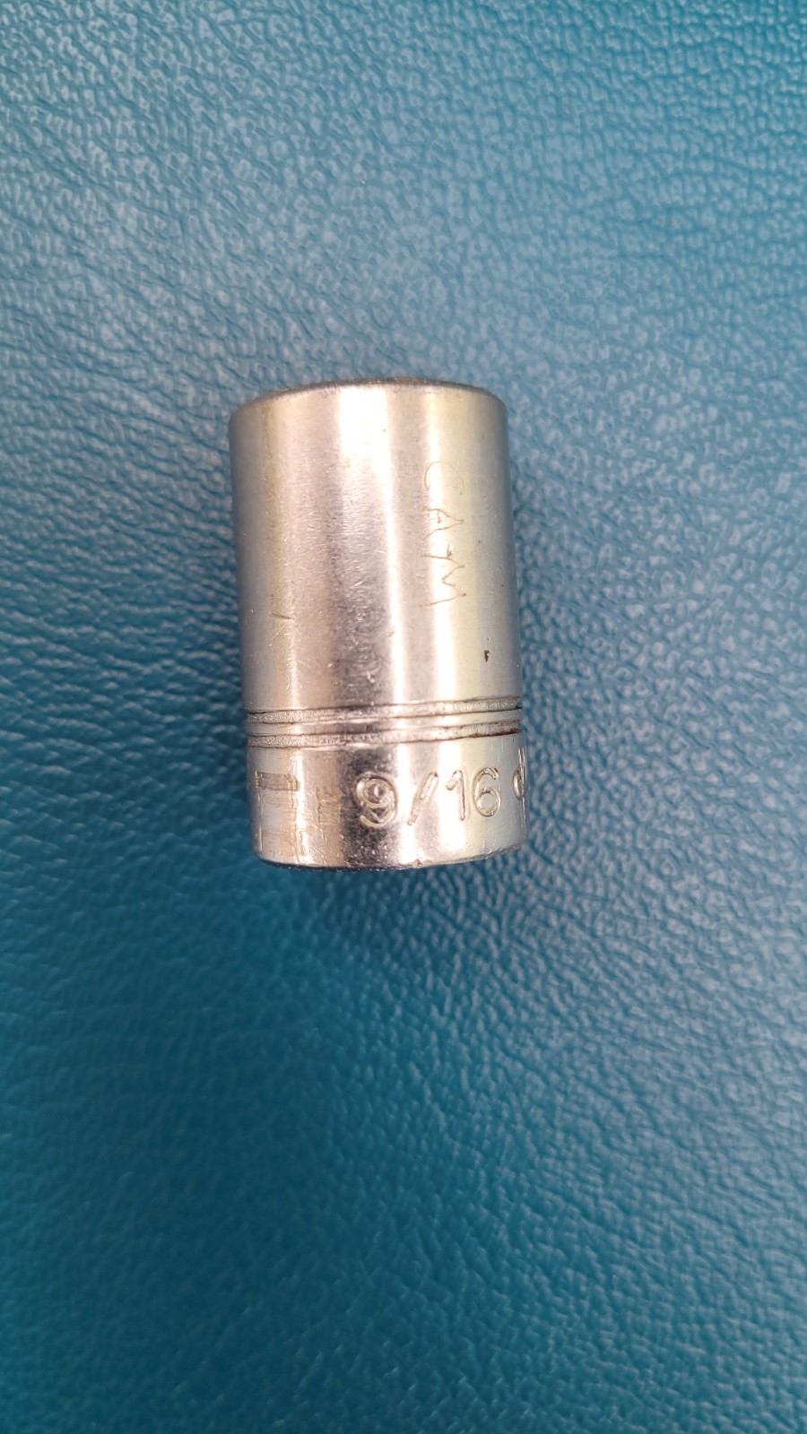 Williams 9/16″ Socket B-1218 3/8″-Drive 12-Point SAE MADE IN USA