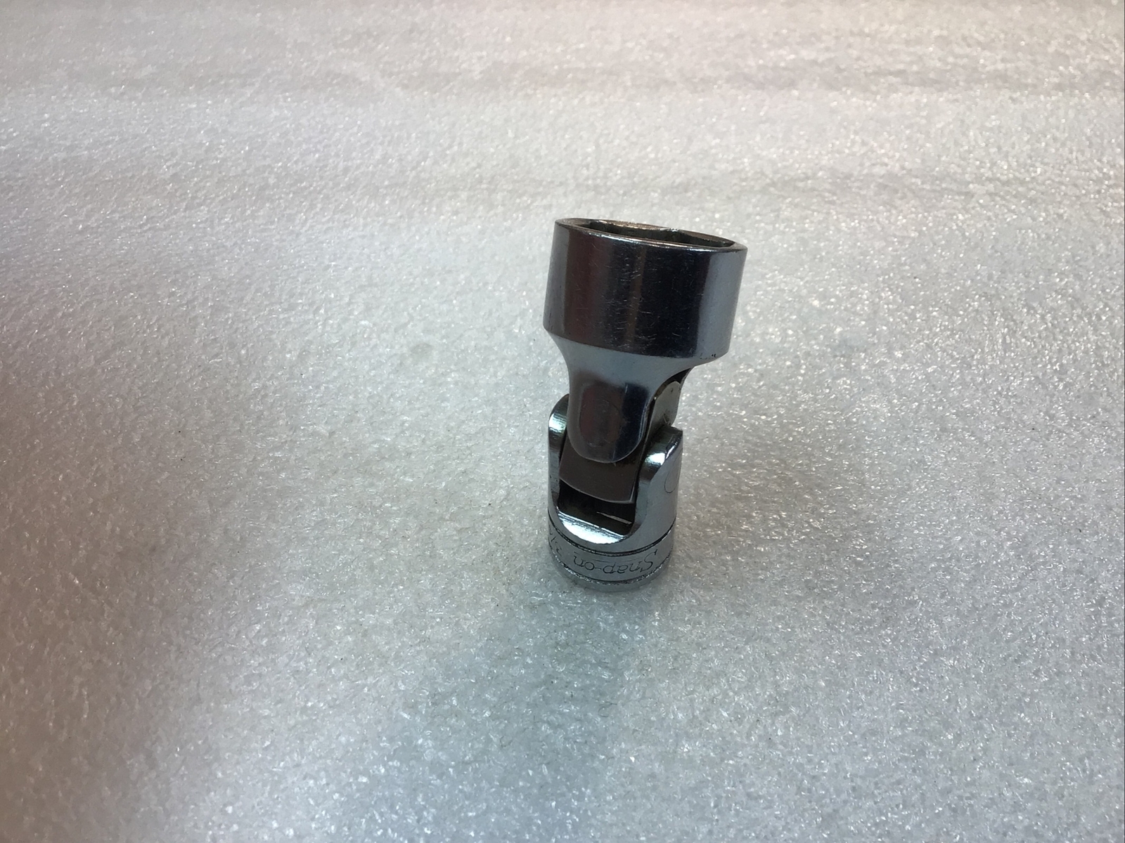Snap On#FS24 -3/4″, SAE, Chrome, 12 Pt., Shallow, Swivel Socket, 3/8″ Dr.-Nice-