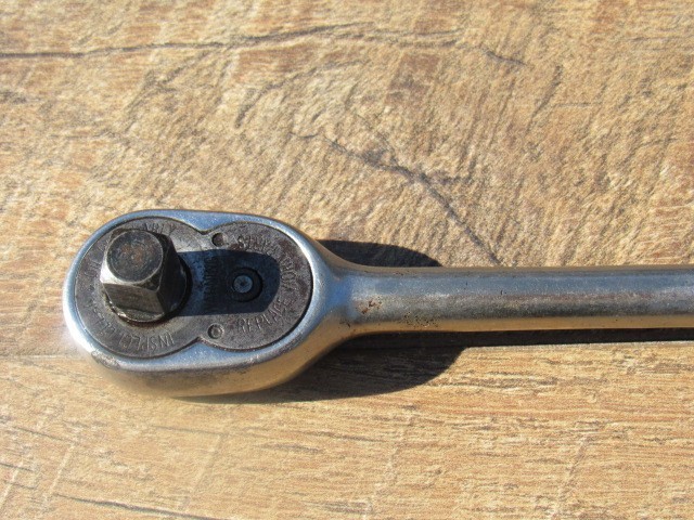 SNAP ON 3/8″ DRIVE F720 CHROME STANDARD HANDLE RATCHET UNDERLINE SILVER BADGE