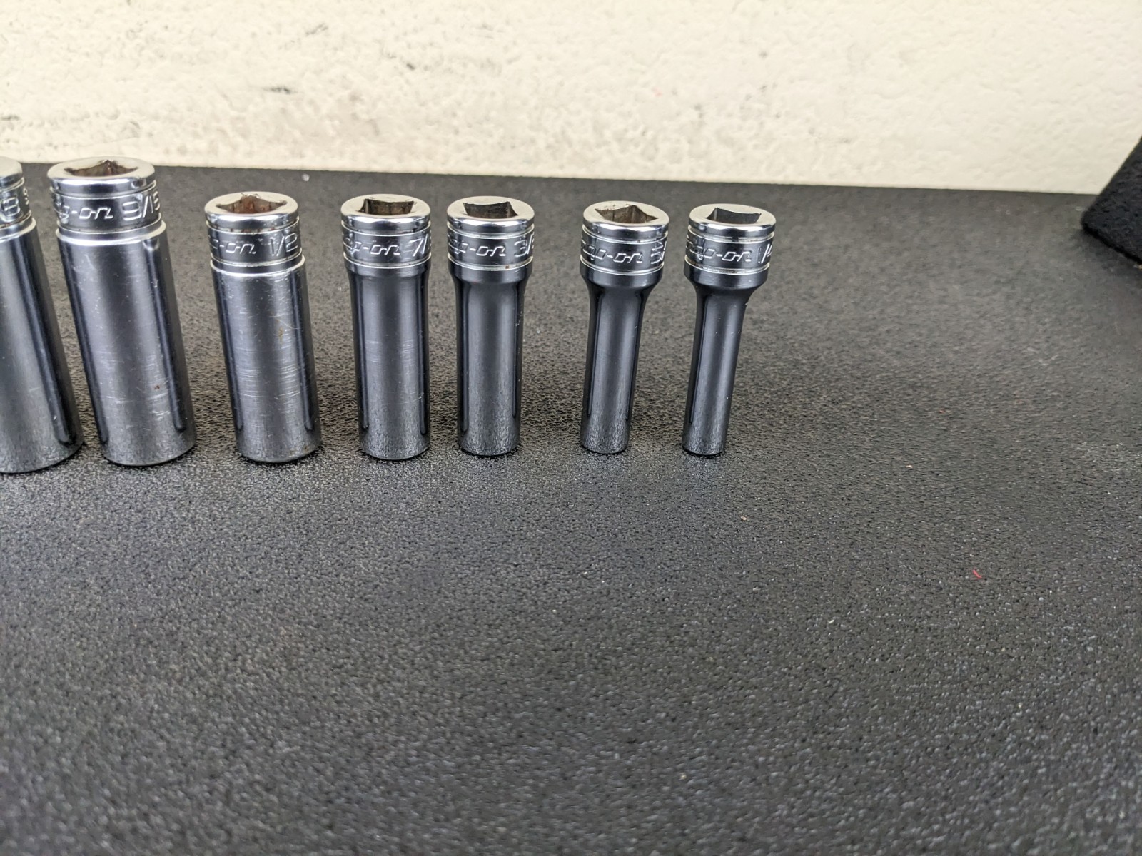 #bn942 Snap-on 211SFSY 1/4″ 7/8″ SAE 11-Piece 3/8″ Drive 6-Point Deep Socket Set