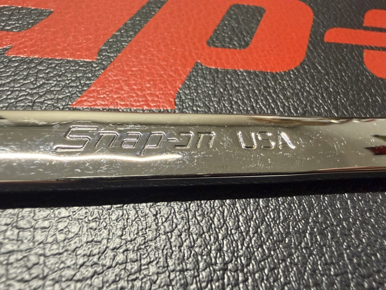 Snap-on Tools USA NEW 9/16″ SAE 0° Non-Reversing Ratcheting Combo Wrench OXR18A