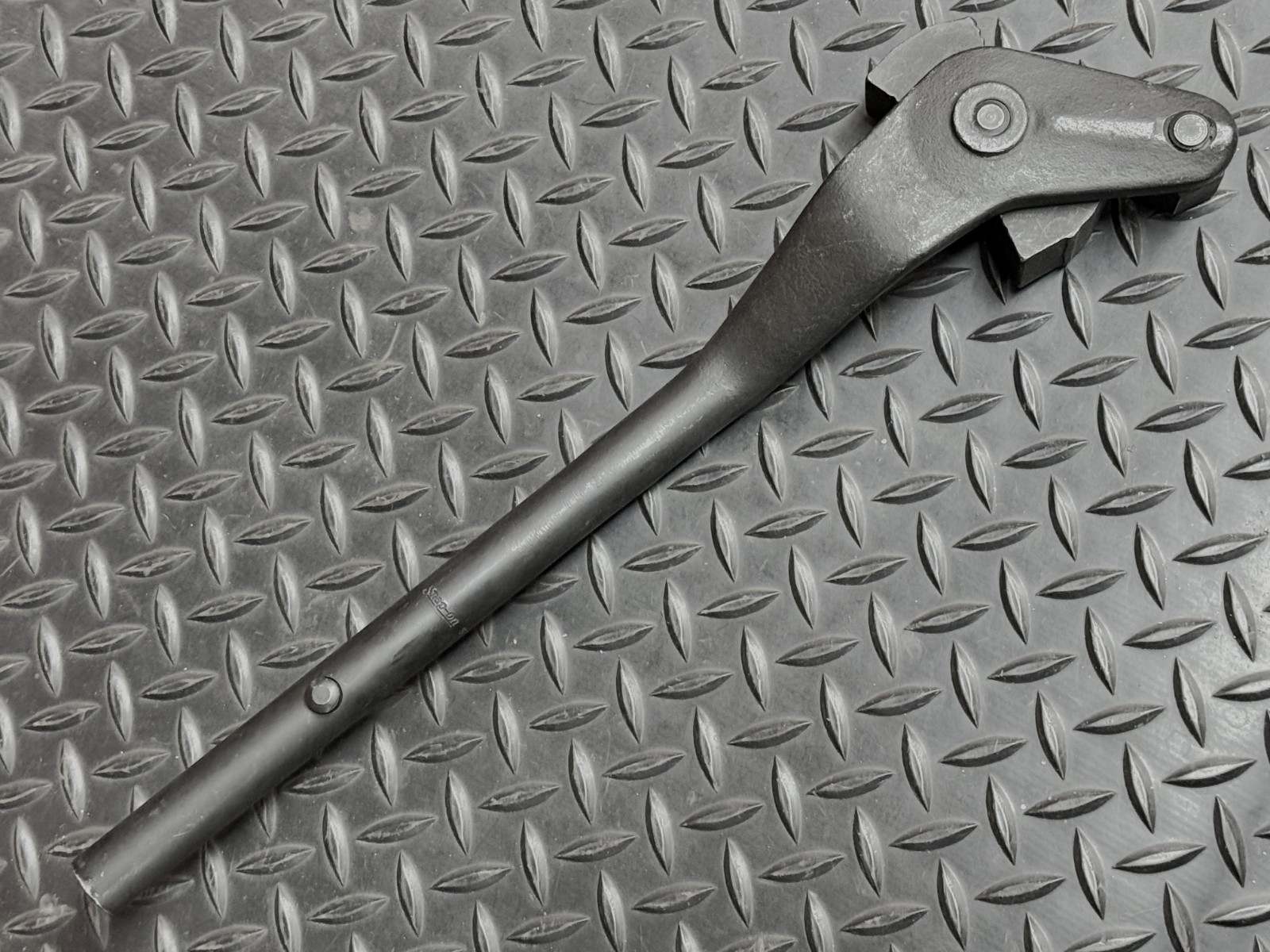 NOS Snap on 17″ Cummins Diesel Engine Turning Wrench Tool EXCEPTIONAL ST747D USA