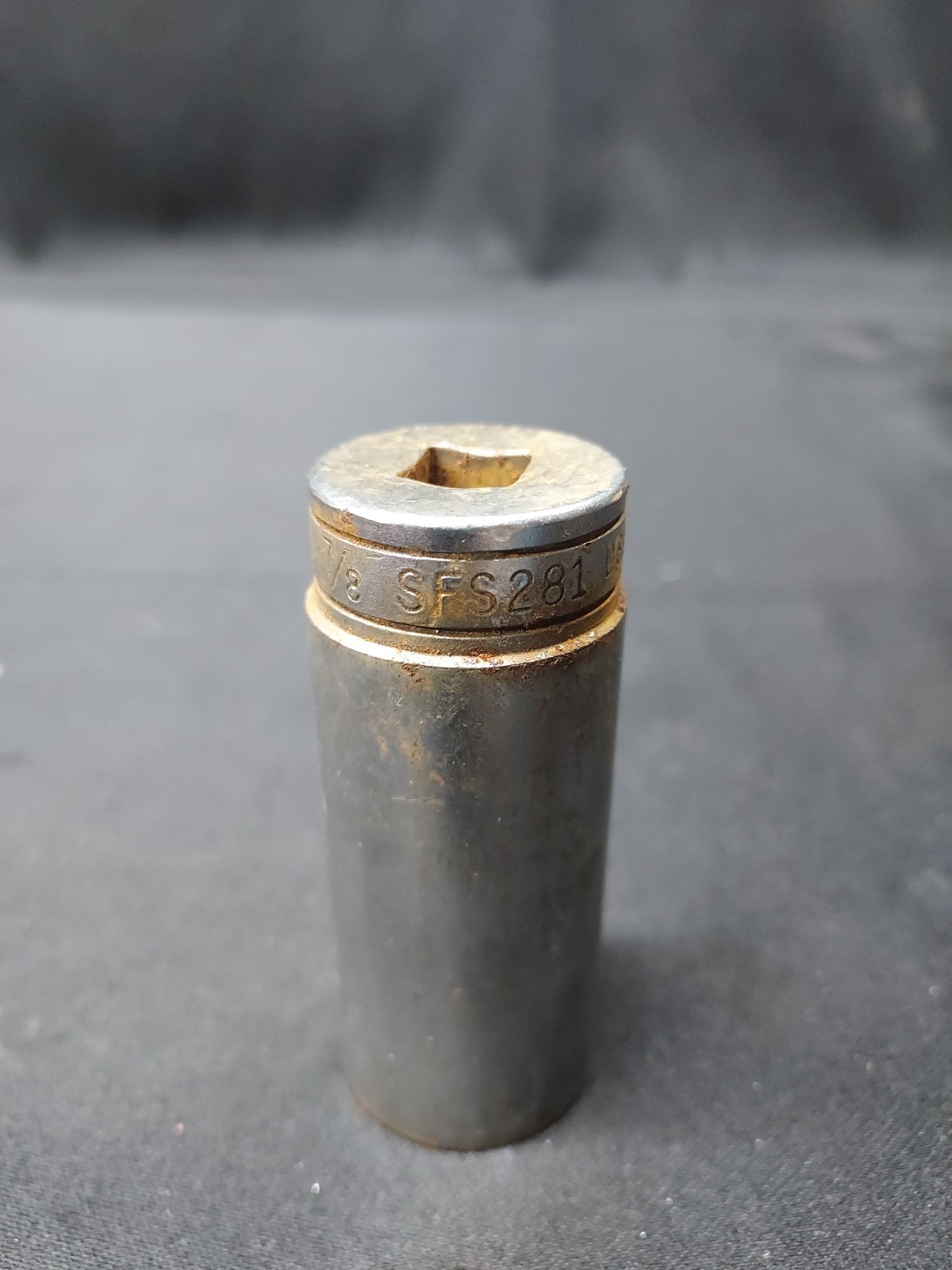 Snap On 3/8″ Drive 7/8″ 6PT SAE Deep Chrome Socket SFS281 Snap-on