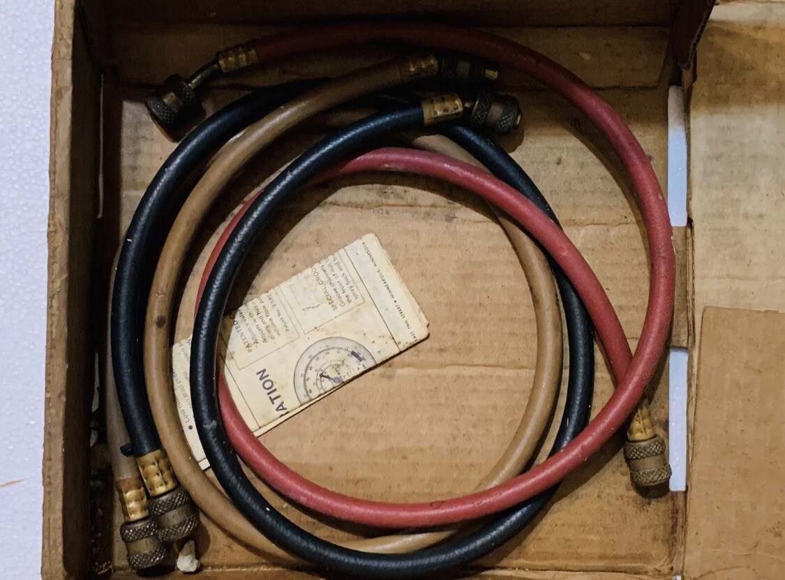 Kent-Moore VINTAGE COMPLETE MANIFOLD GAUGE SET ROBINAIR MANUFACTURING