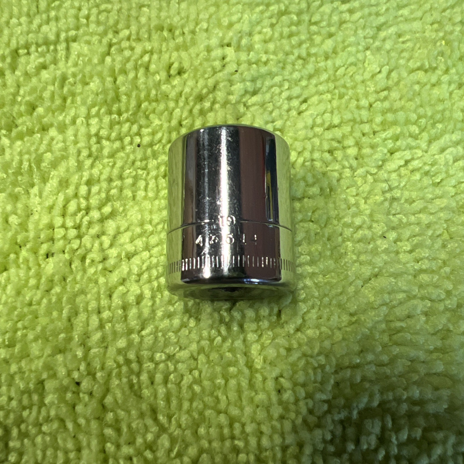 Craftsman USA 13mm Socket 6 Point 1/4″ Drive Inverted G1 43514