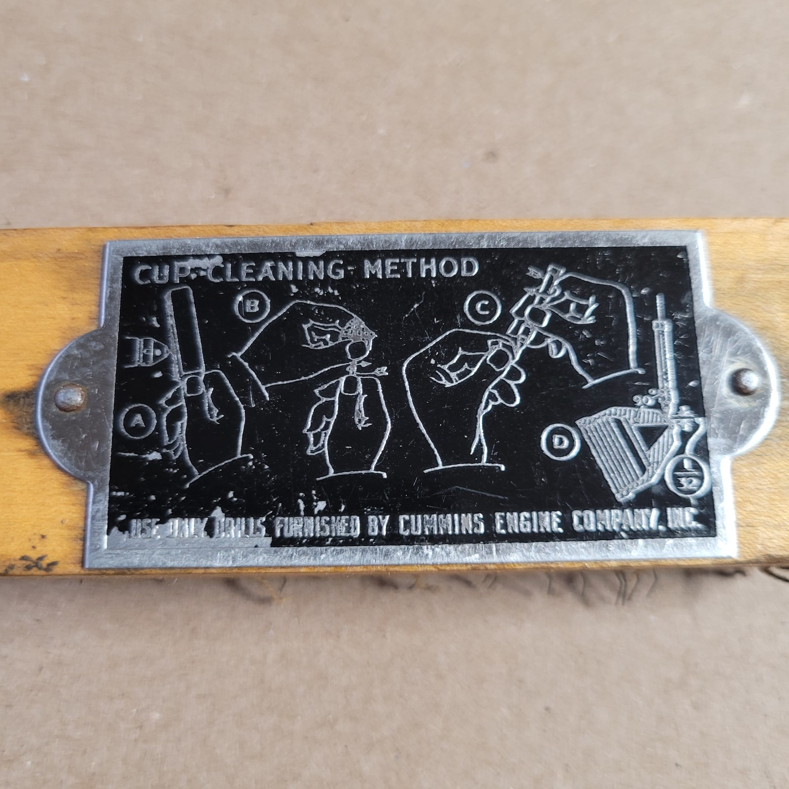 RARE Cummins Engine Specialty Tool Cup Cleaning Fine Metal Wire Brush Card File