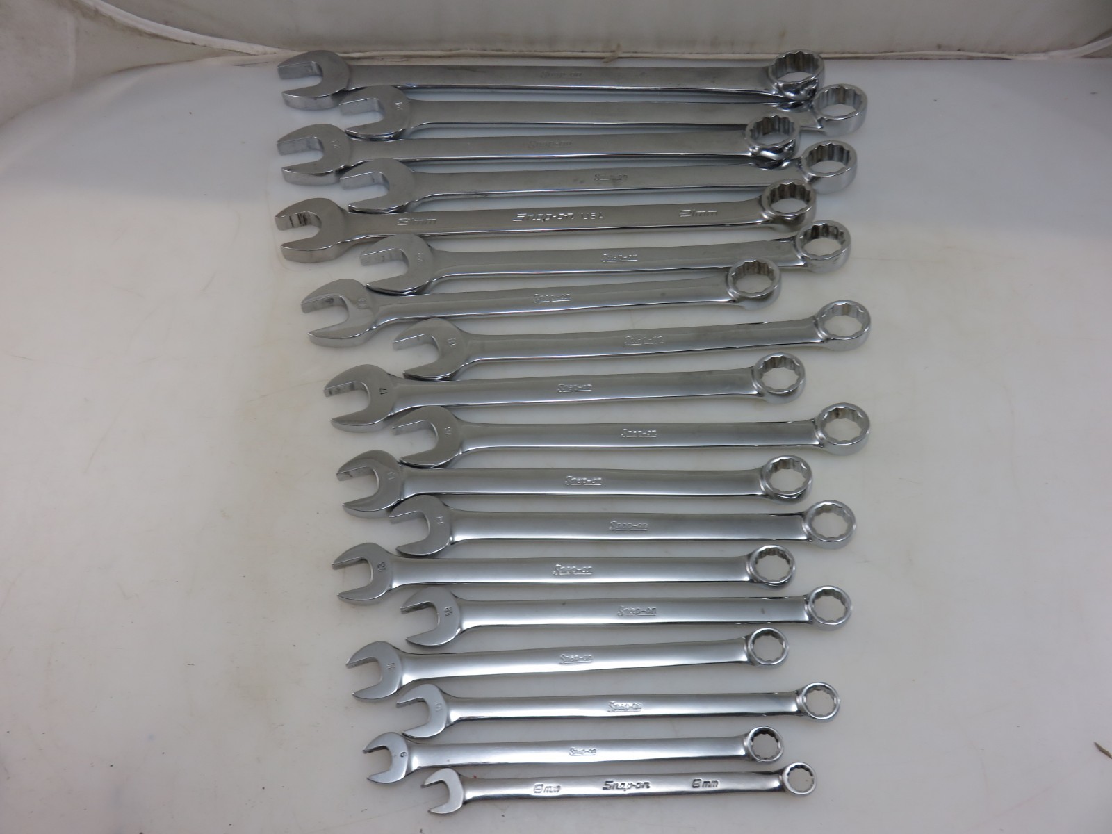 Snap-On METRIC OEXM Series Combination Wrench 18pc Set 8mm-24mm + 26mm