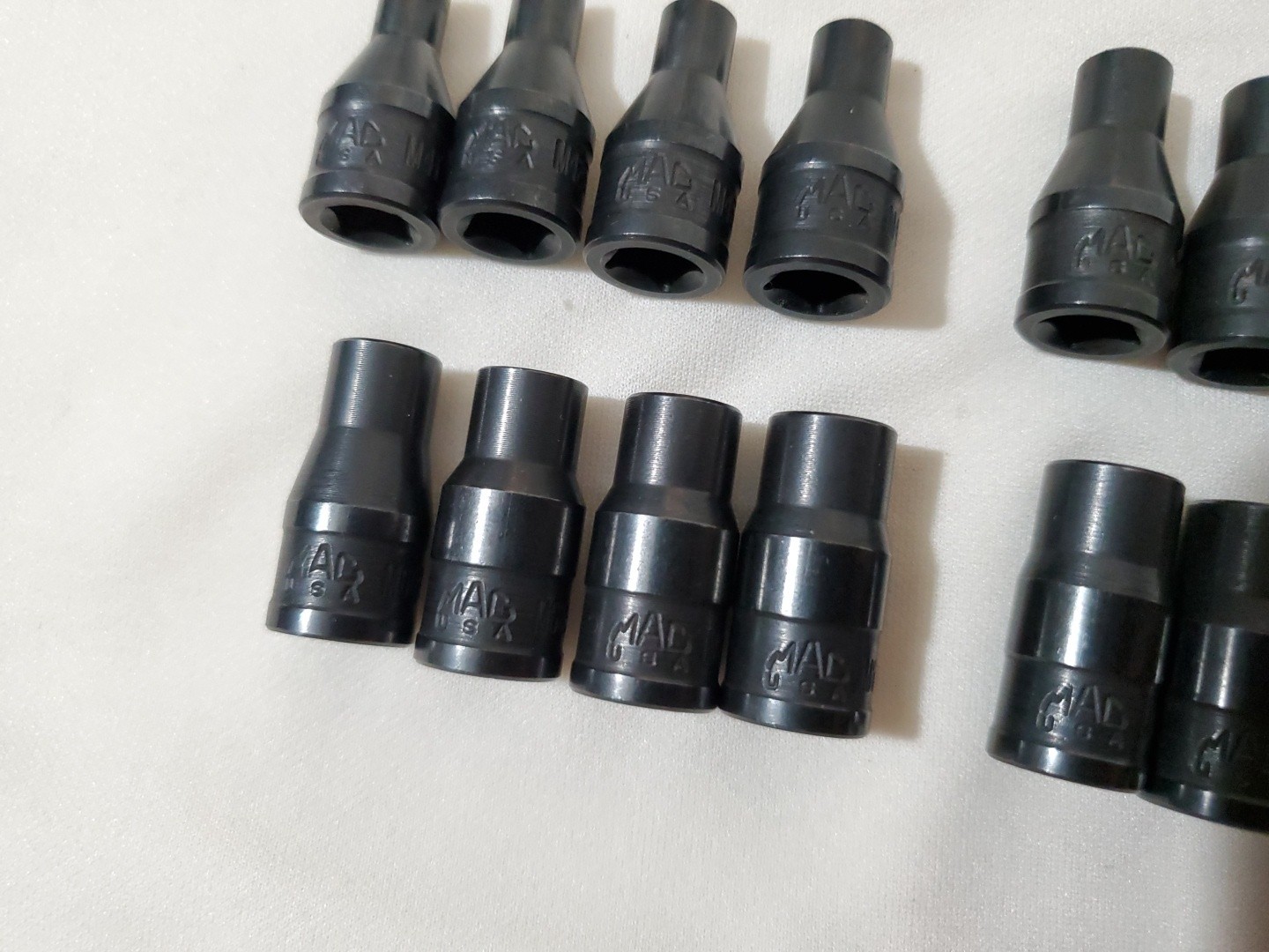 Mac Tools 13 Piece 1/4″ Drive Twist Socket Set Metric 4.0mm-8mm, (0.25″ grads)