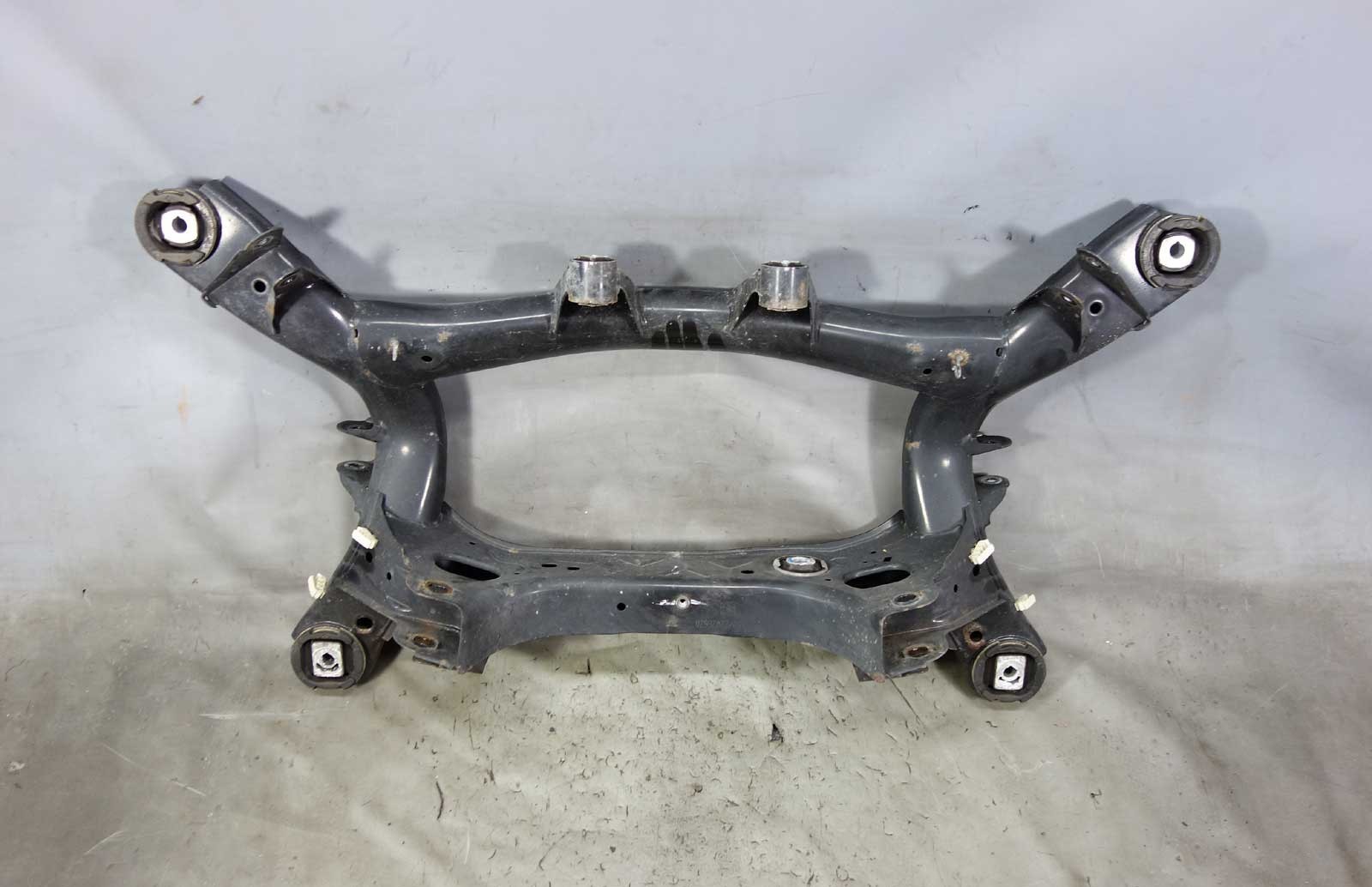 F22, F30, F31, F32, F34, F35 2 & 3 Series BMW Subframe differential bushing tool