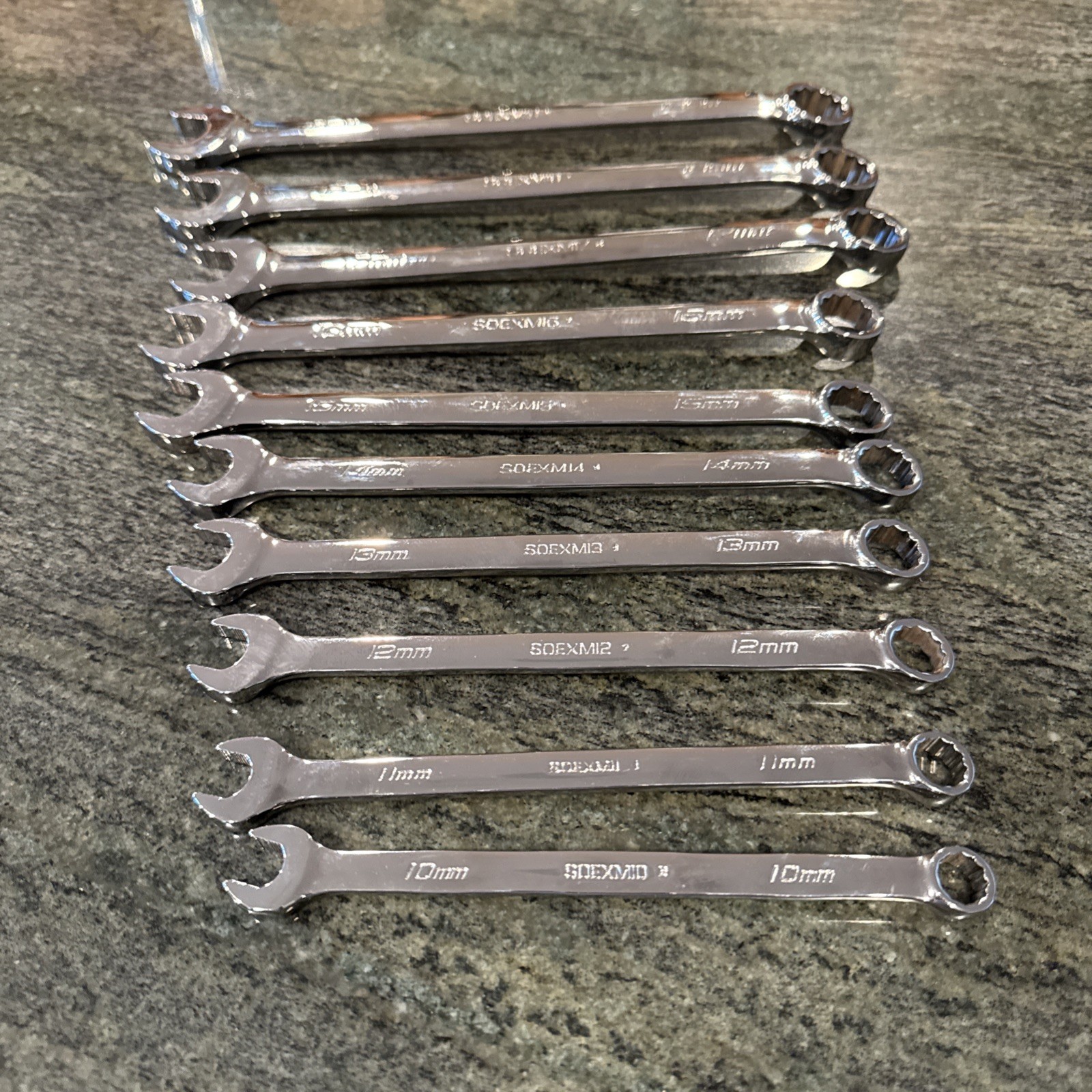Snap-On soexm710 10-piece metric flank drive plus combination wrench set