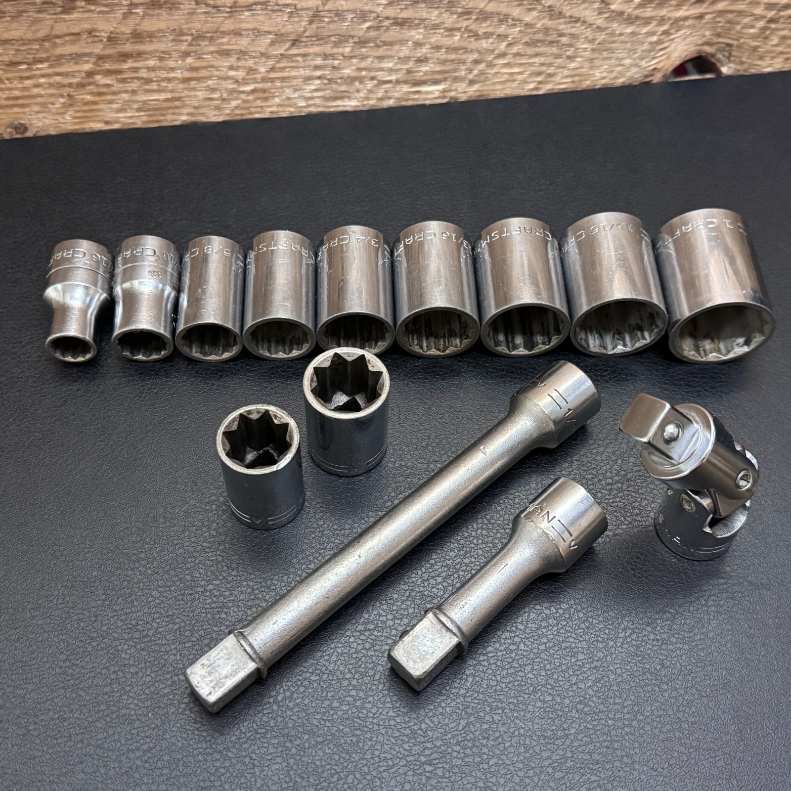 Craftsman Flying =V= 1/2 Drive SAE 12pt & 8pt Socket Set w/ Extensions & U-Joint