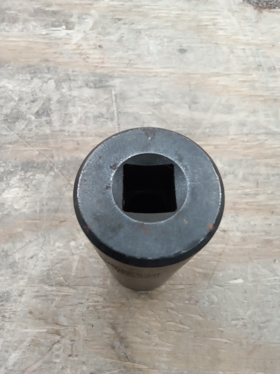 Proto J7334HT, 1-1/16″ Deep Impact Socket, 1/2″ Drive, 6 Point, Thinned Walled