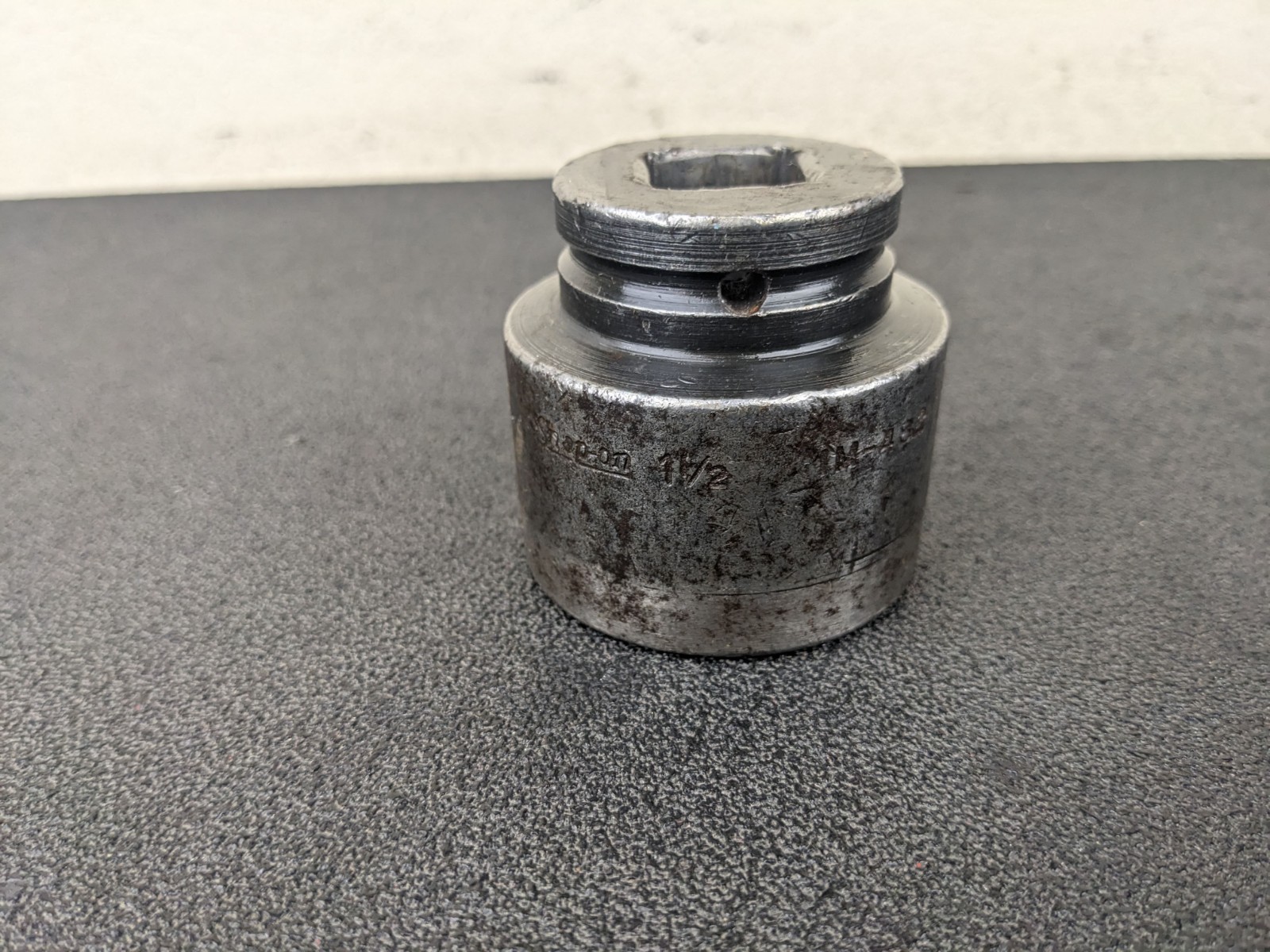 #bm473 Snap-on Tools USA 3/4″ Drive 1-1/2″ SAE 6PT SHALLOW Impact Socket IM482