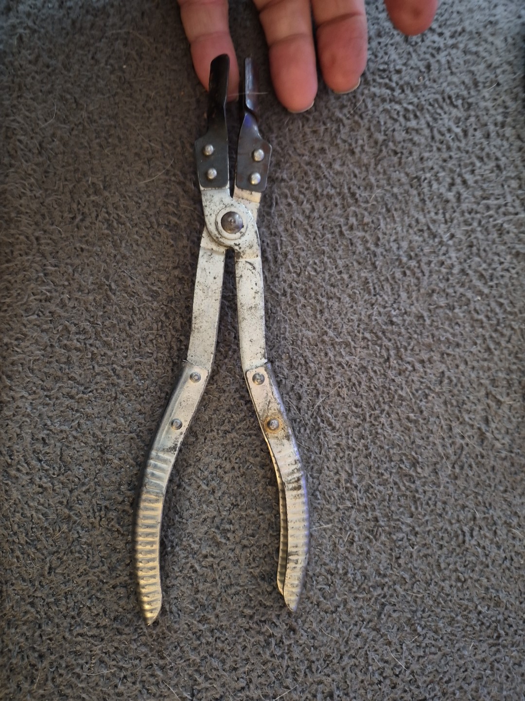 K-D Tools No. 136 USA Light Bulb Remover Pliers Spark Plug Remover Soft Puller #