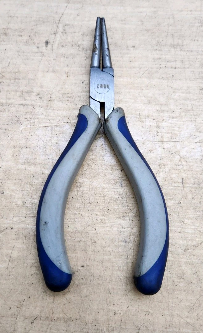 Blue Point Tools B75CMP – 5″ Long Soft Grip Miniature Round Nose Pliers
