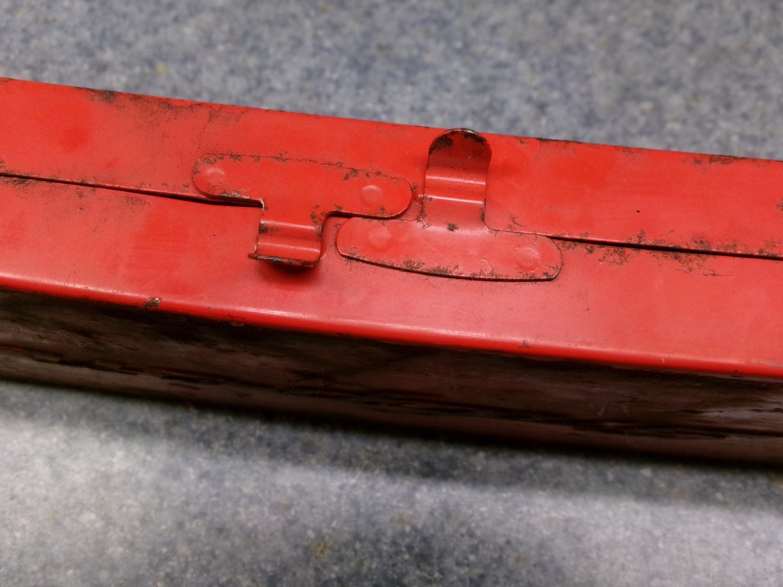 Snap-on USA Red Metal Tool Box No KRA-284B (no tools box only)