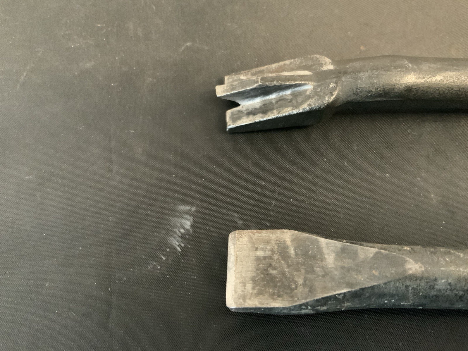 2 Snap-on PH151A Panel Cutter & PH155 Chisel Bit for Air Hammer USA