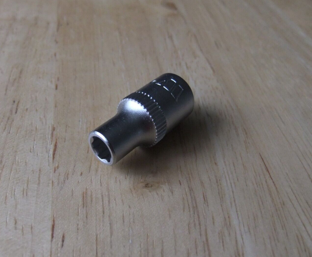 Welzh Werkzeug 5mm x 1/4 Drive Chrome Vanadium Socket – 24mm Long