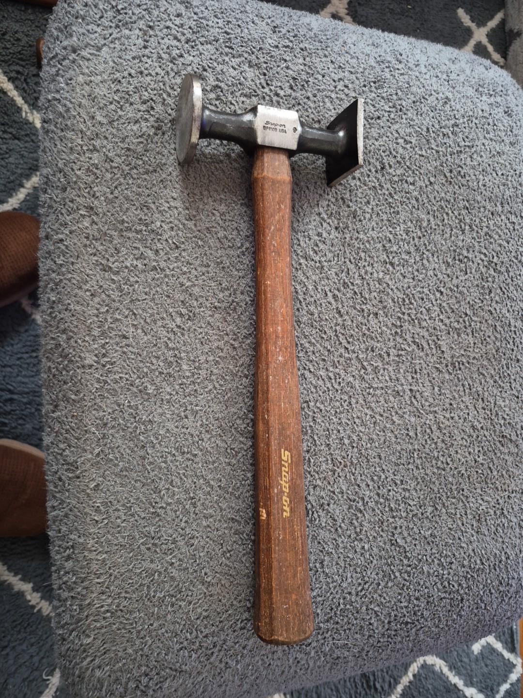 Snap On BF610B Wood Handle Serrated Face Auto Body Shrinking Hammer VERY NICE