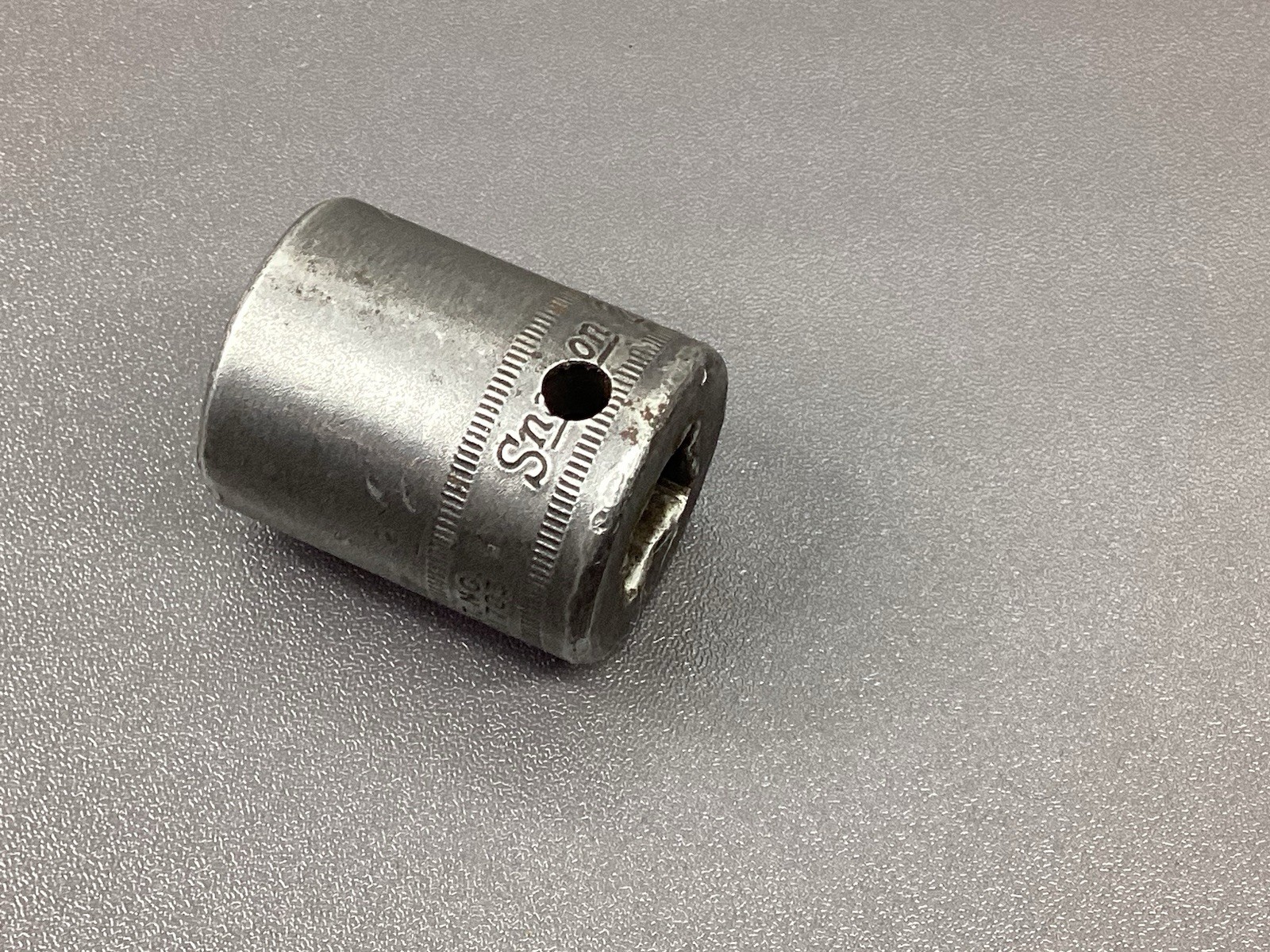 Snap On 1/2″ Drive 20MM 6PT Metric Shallow Impact Socket Canada IMM200