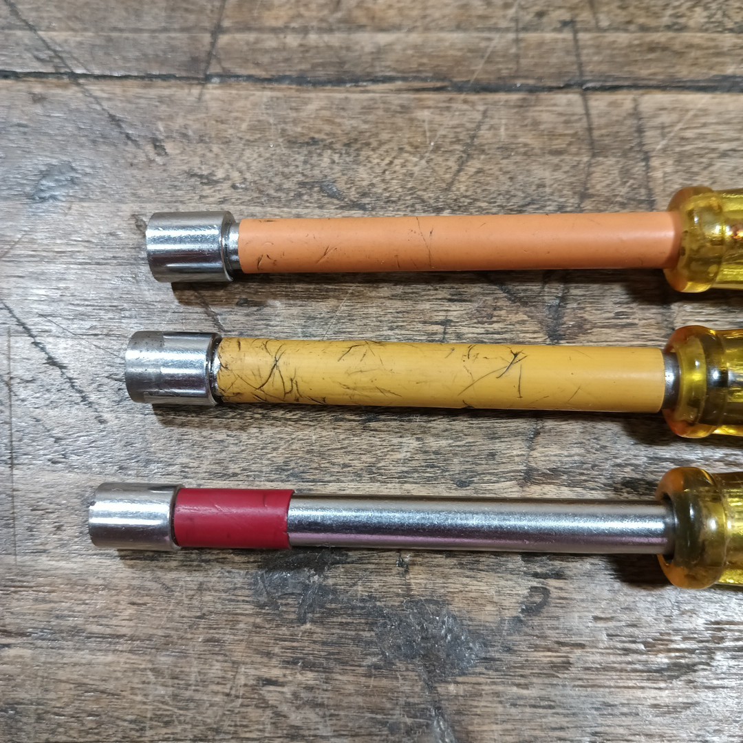 THREE Snap-On ND110 SAE 6 Point Nut Driver Yellow Screwdriver ND109 ND108