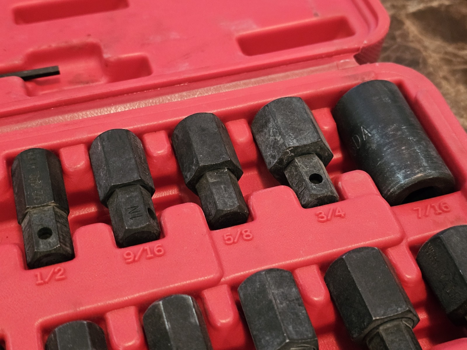 Mac Tools 13PC ½” Drive SAE & Metric Impact Hex Insert & Driver Set SVA15B 77948