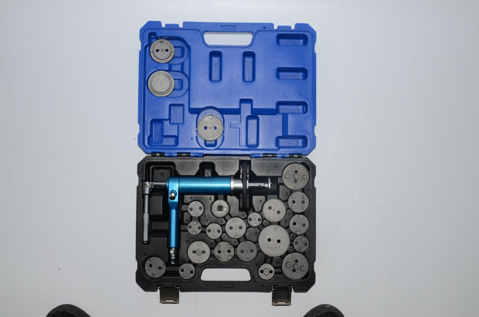 23 PCS Pneumatic Disc Brake Caliper Adjustment Tool for Ford/BMW/Audi/Porsche…