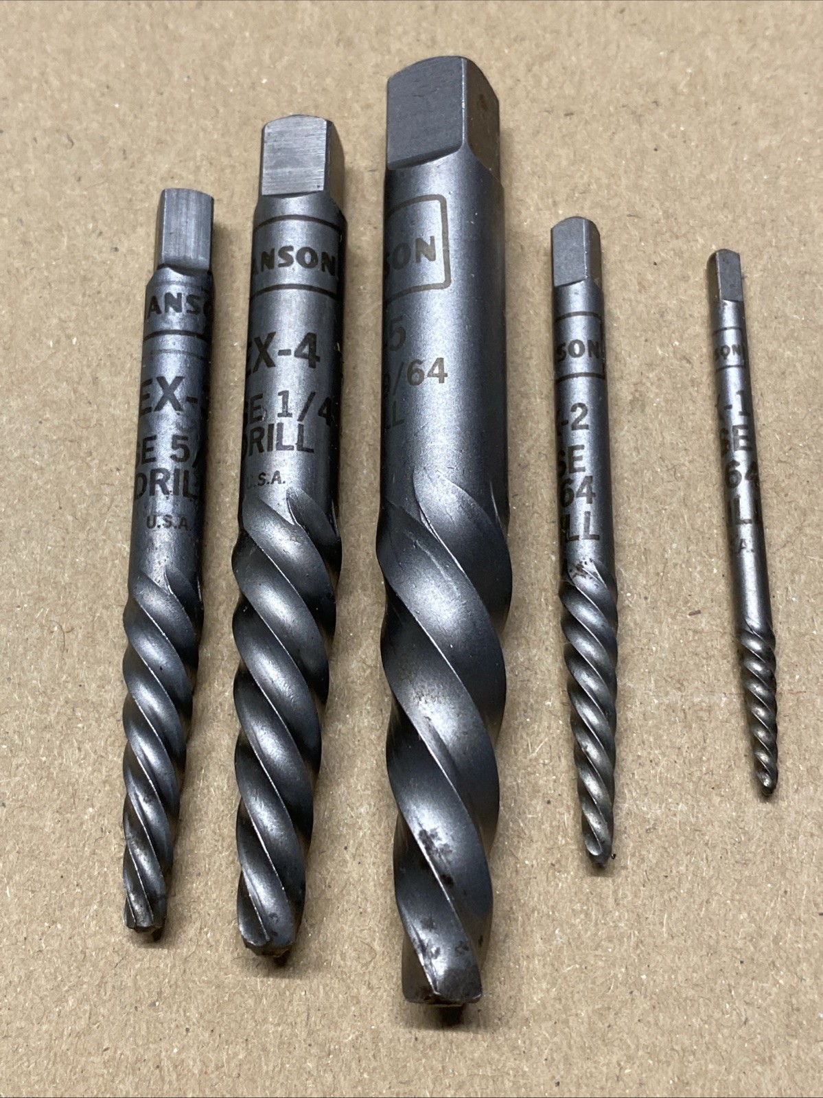 Irwin Hanson Spiral Screw Extractors 5 Piece Set #52435 with Pouch – Light Use