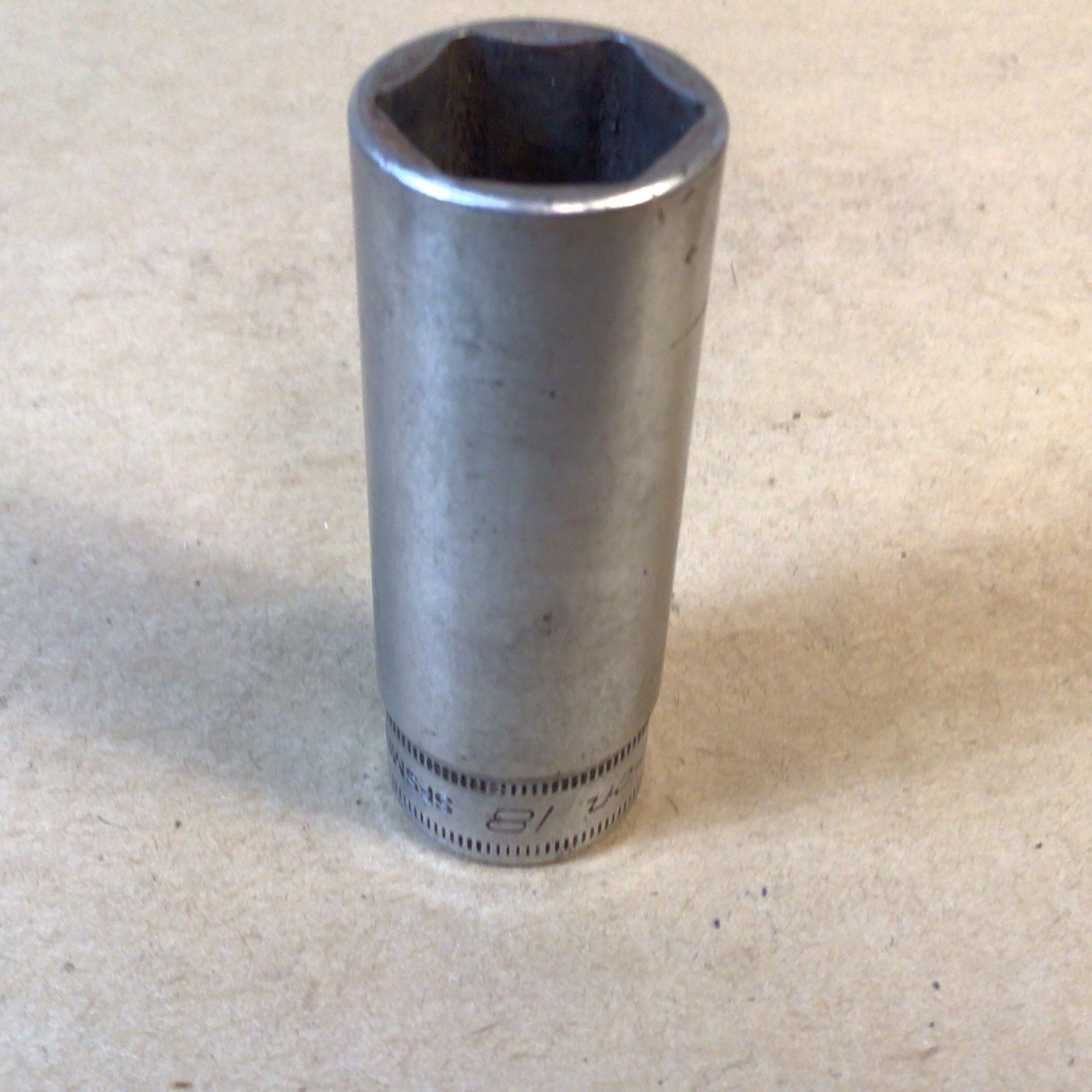 Snap On 3/8″ Drive 6-Point Metric 18 mm Flank Drive® Deep Socket SFSM18