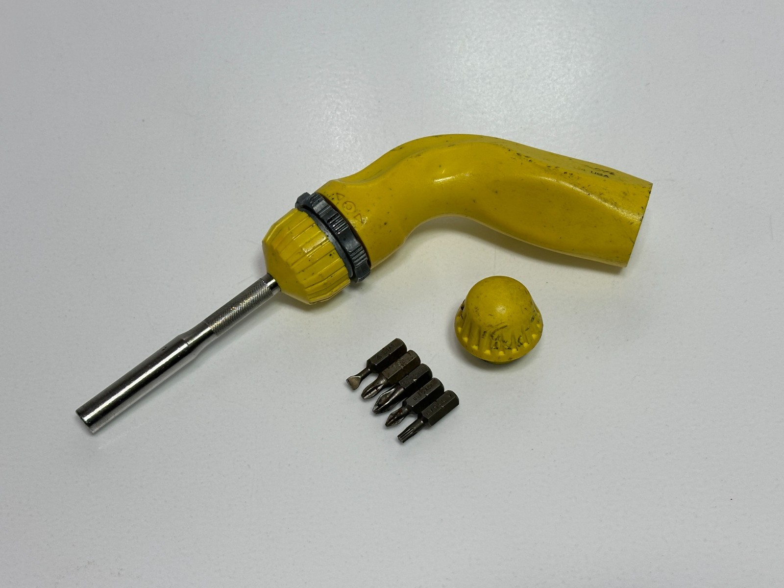 🇺🇸 Snap-On Tools USA SSDMRE4 Pistol-Grip YELLOW Ratcheting Screwdriver w/ Bits