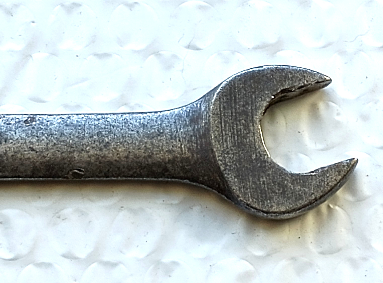 BLUE POINT 9/16″ COMBINATION WRENCH, 8.2″ LONG, 12 POINT.