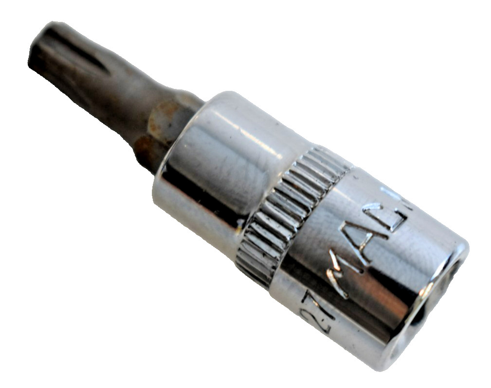 Mac Tools MTP27BS T27 TORX Bit Socket Driver 1/4″ Drive Chrome Finish
