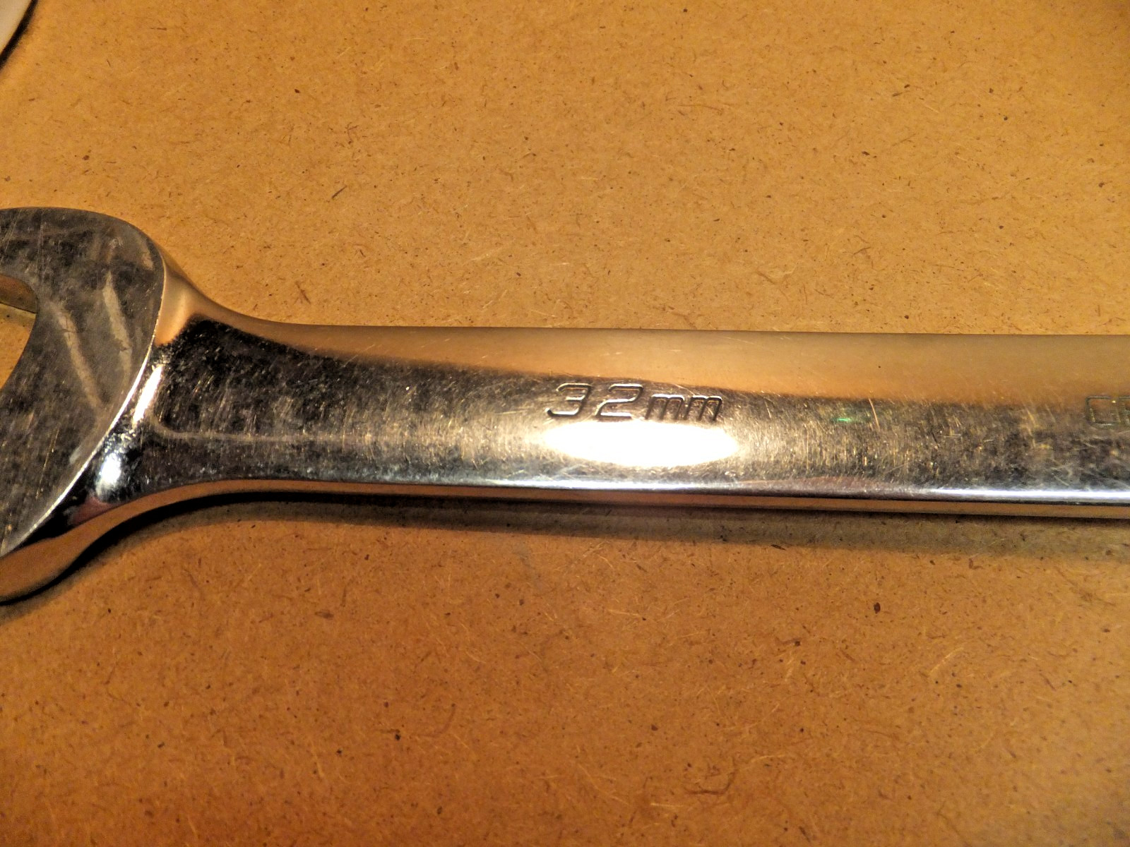Snap-On tools 32 mm combination wrench flank drive OEXM320B 12 point USA metric