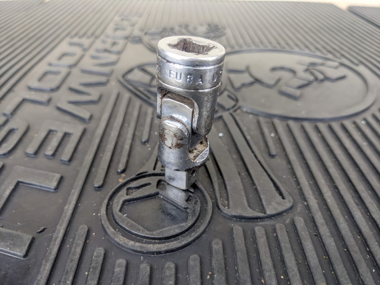 #bc493 Snap On FU8A 3/8 Drive Universal Swivel Socket Adapter Joint