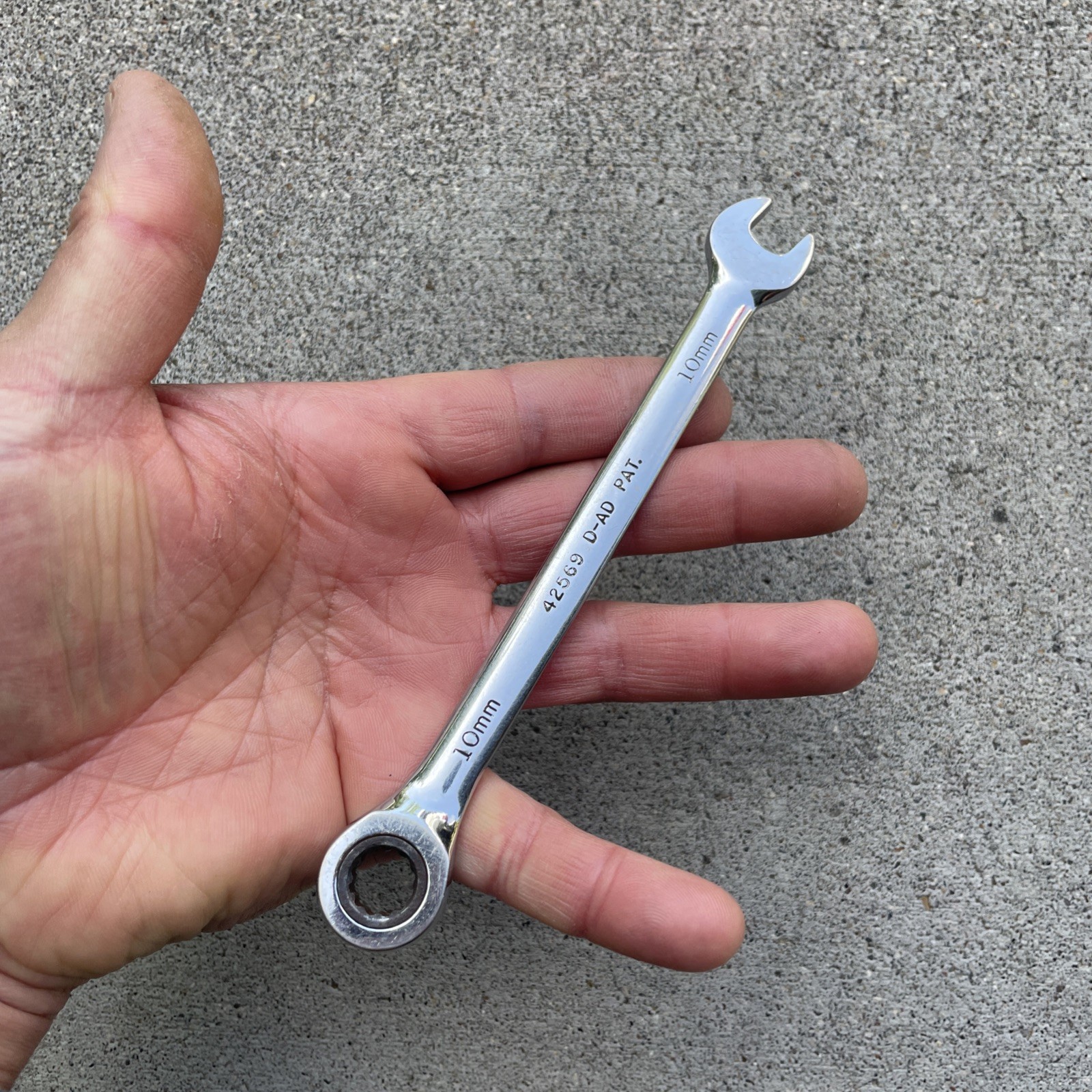 Craftsman 10mm Ratcheting Combination Wrench 12 Point D-AD 42569