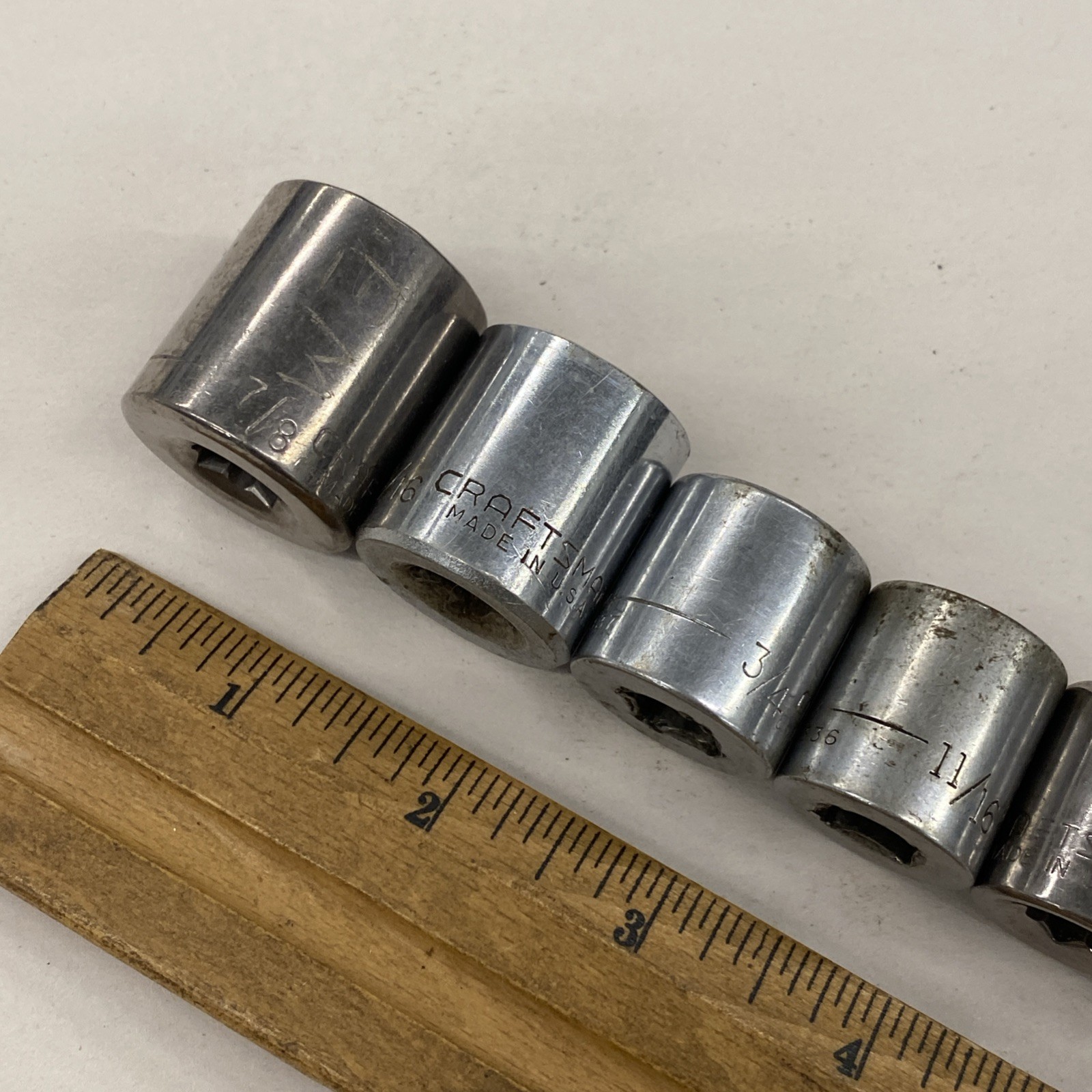 Craftsman USA 3/8 dr. 10 pc. 12 pt socket set Mixed Series 5/16 – 7/8 inch M0866