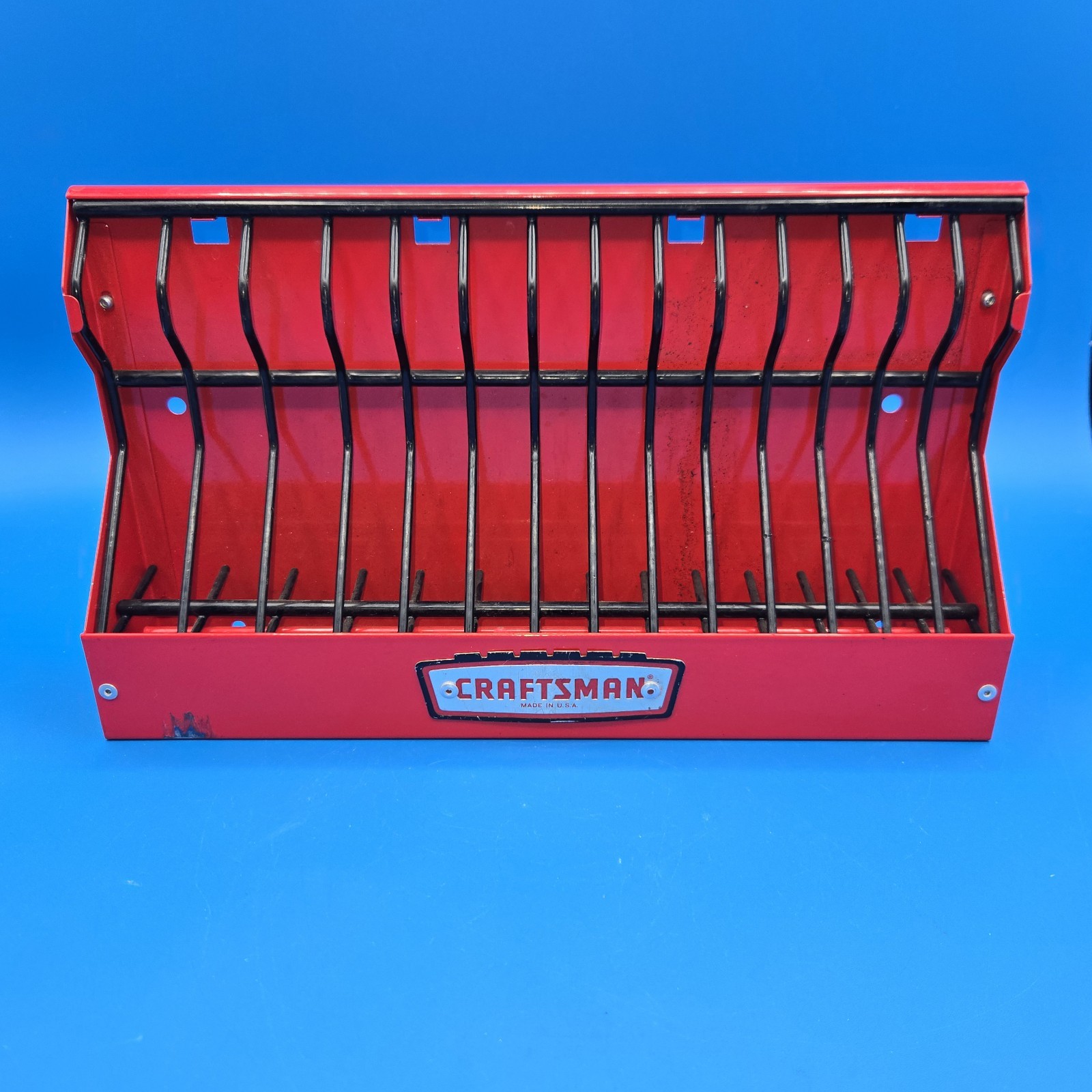 VTG CRAFTS CRAFTSMAN METAL TOOL HOLDER. 12X7