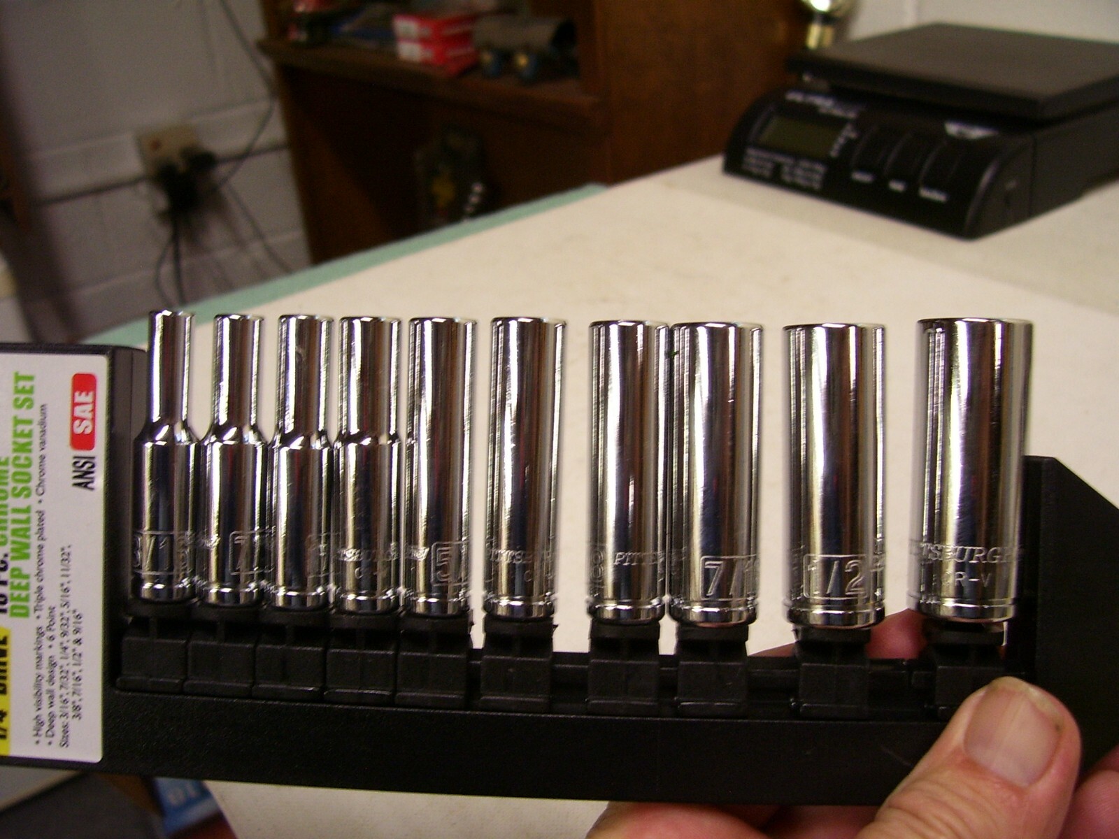 Pittsburgh Pro 1/4″ Drive 10pc SAE Chrome Deep Wall Socket Set #61333 NEW