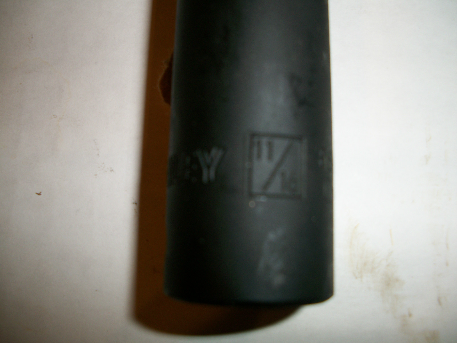 NEW STANLEY 1/2 in Drive 11/16 inch Deep Impact socket 6 Point