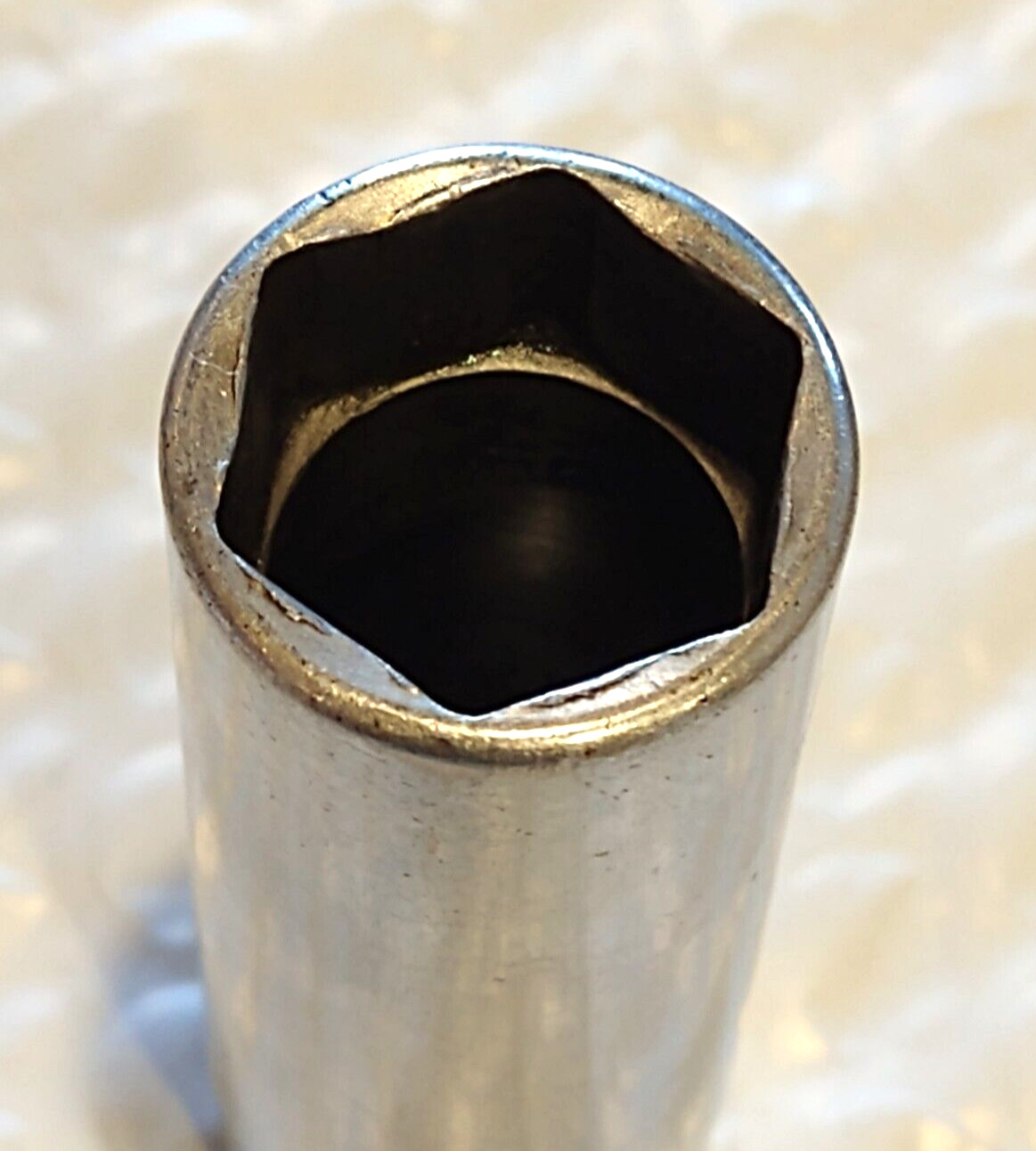 SNAP ON SFSM17, 3/8″ DRIVE, 17MM. SOCKET, 2.5″ DEEP/HIGH, 6 POINT.