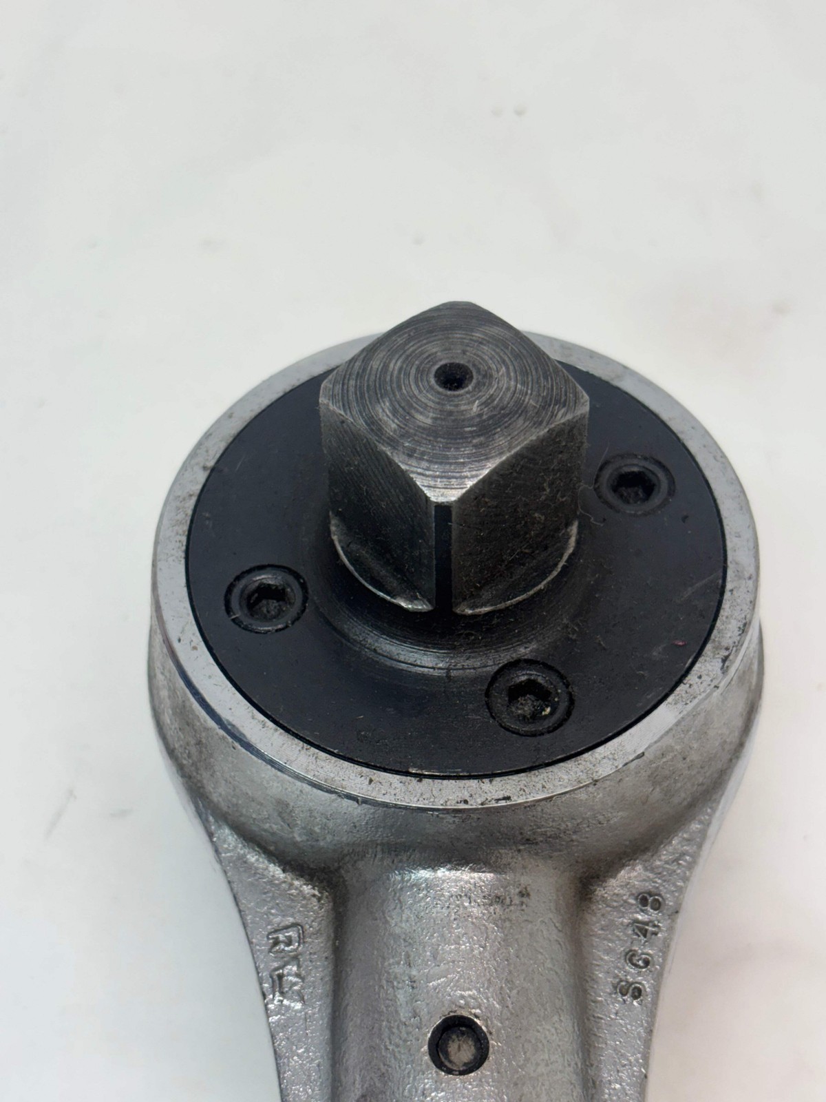 SNAP-ON X4 TORQUE MULTIPLIER 3/4″ TO 1″ & SOCKET ADAPTER GA-185
