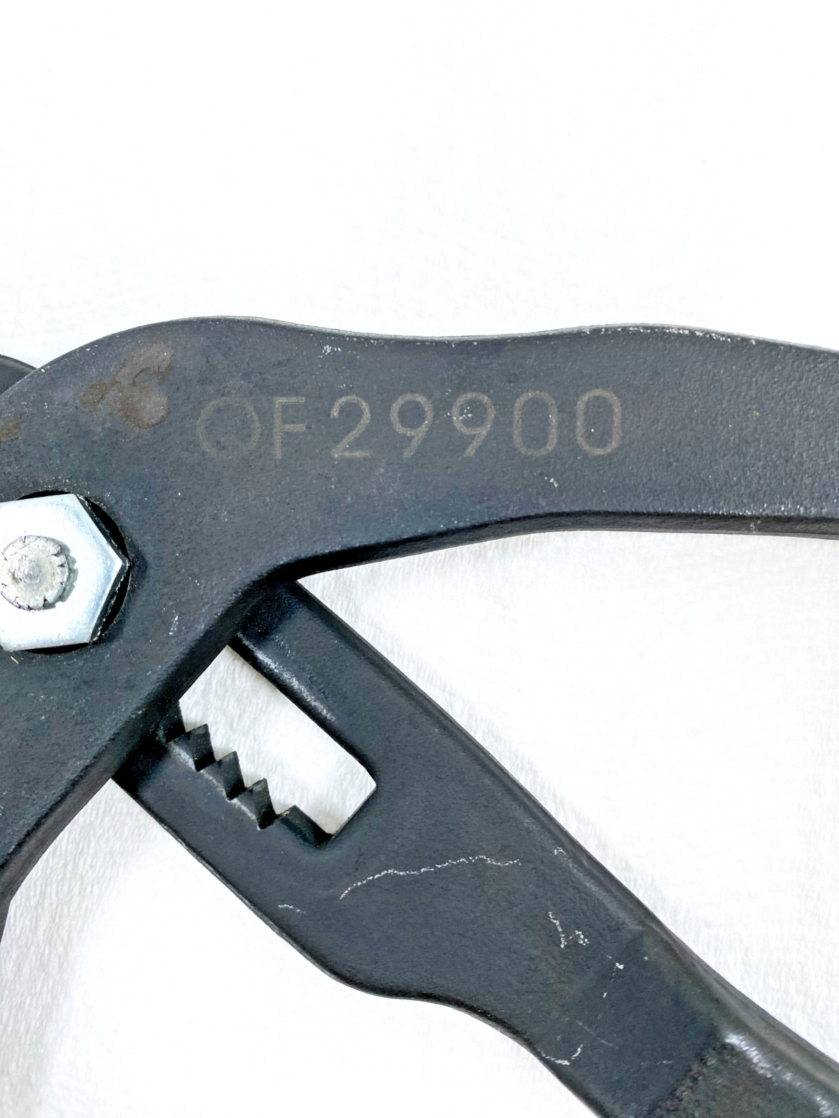 MATCO TOOLS OF29900 XL And Medium Adjustable Oil Filter Pliers 2-8″ Grip Set
