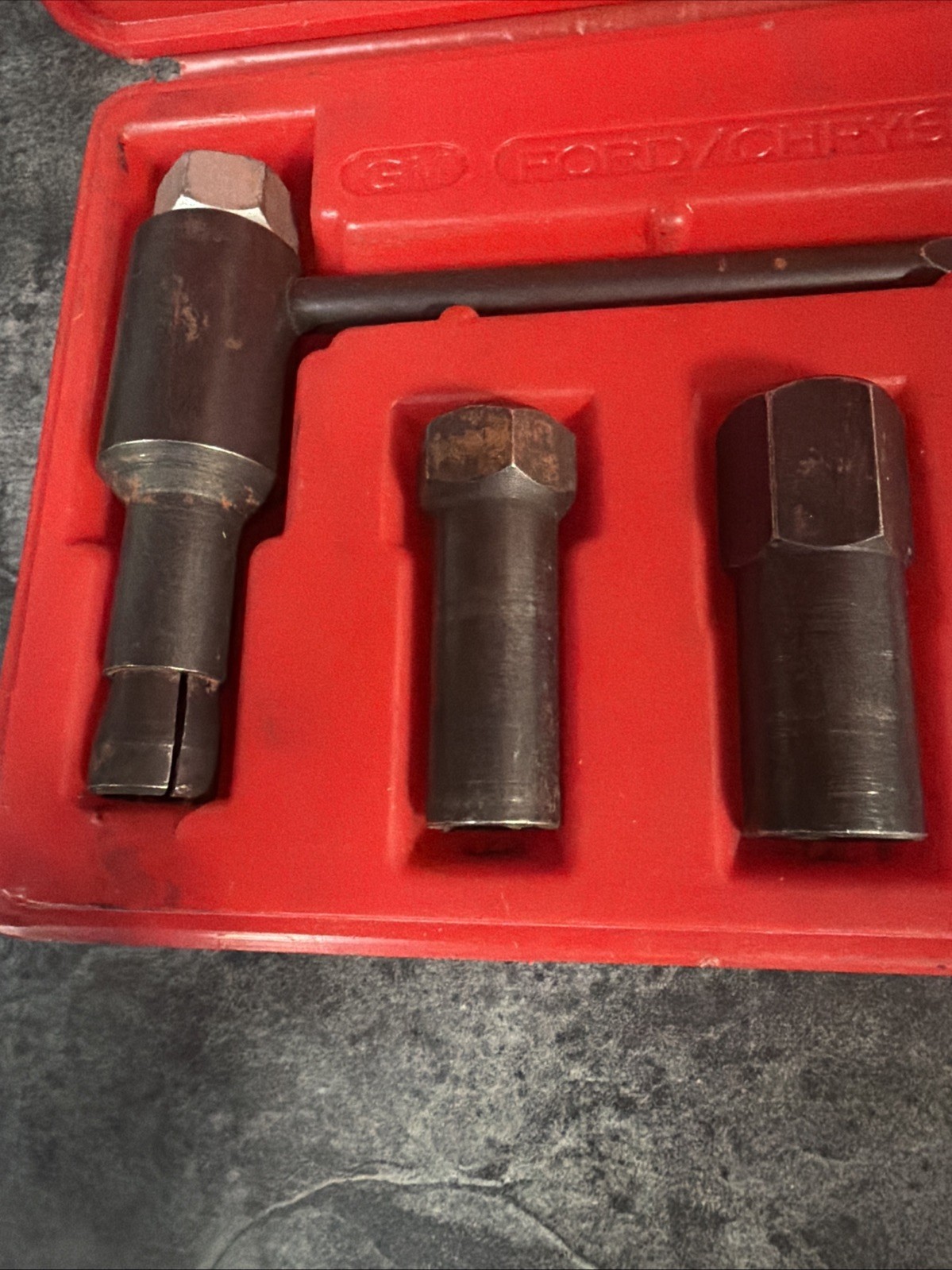 Hubcap & Wheel Lock Removal Kit – GM and Ford/Chrysler MADE IN USA