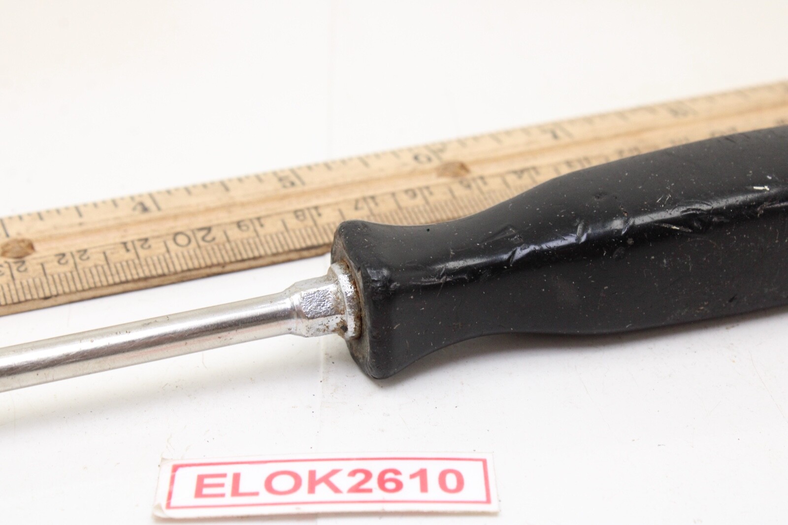 Unbranded 4″ x 1/4″ Black Hard Handle Flat Slotted Screwdriver