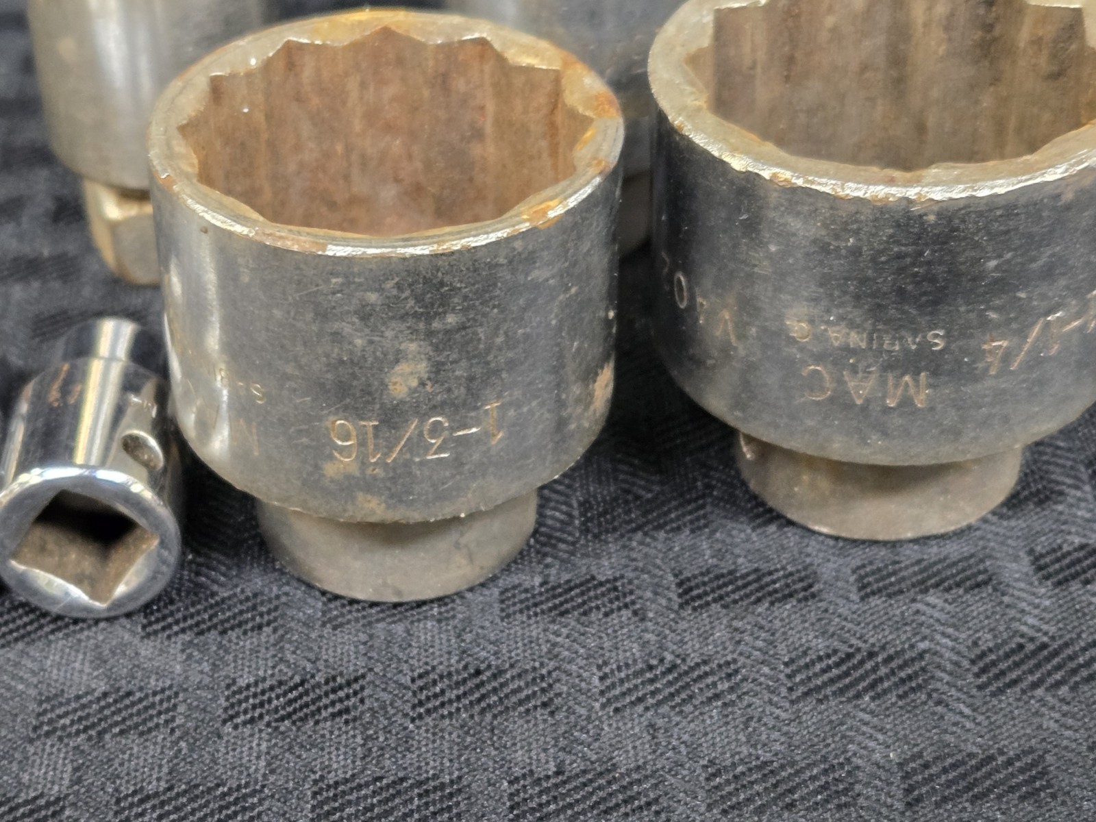 MAC Tools Lot Of 13 Sockets Made In USA, 1/4″, 3/8″ and 1/2″ Drive