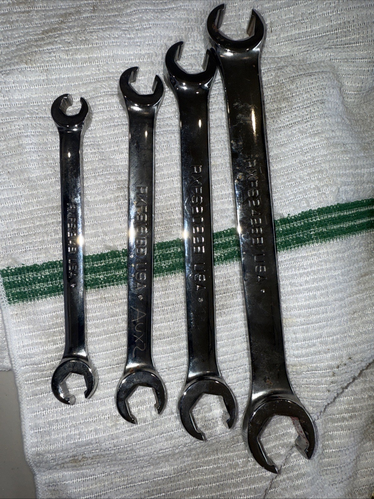 Snap On Combo Wrench Set Of 4 3/4-7/8,5/8-11/16,1/2-9/16,3/8-7/16. Double combo.