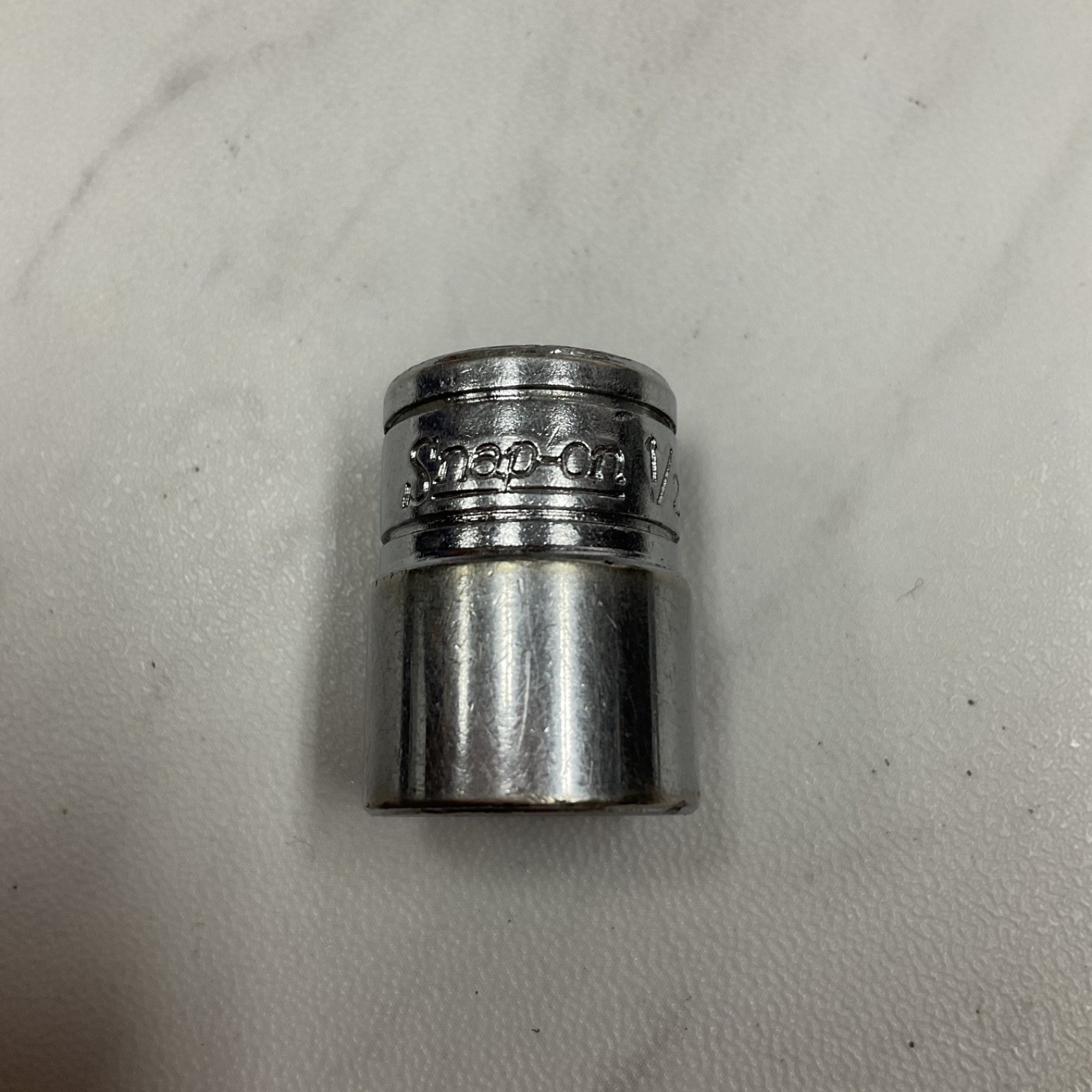 Snap-on 3/8″ Drive 12-Point SAE 1/2″ Drive Shallow Socket F161 USA